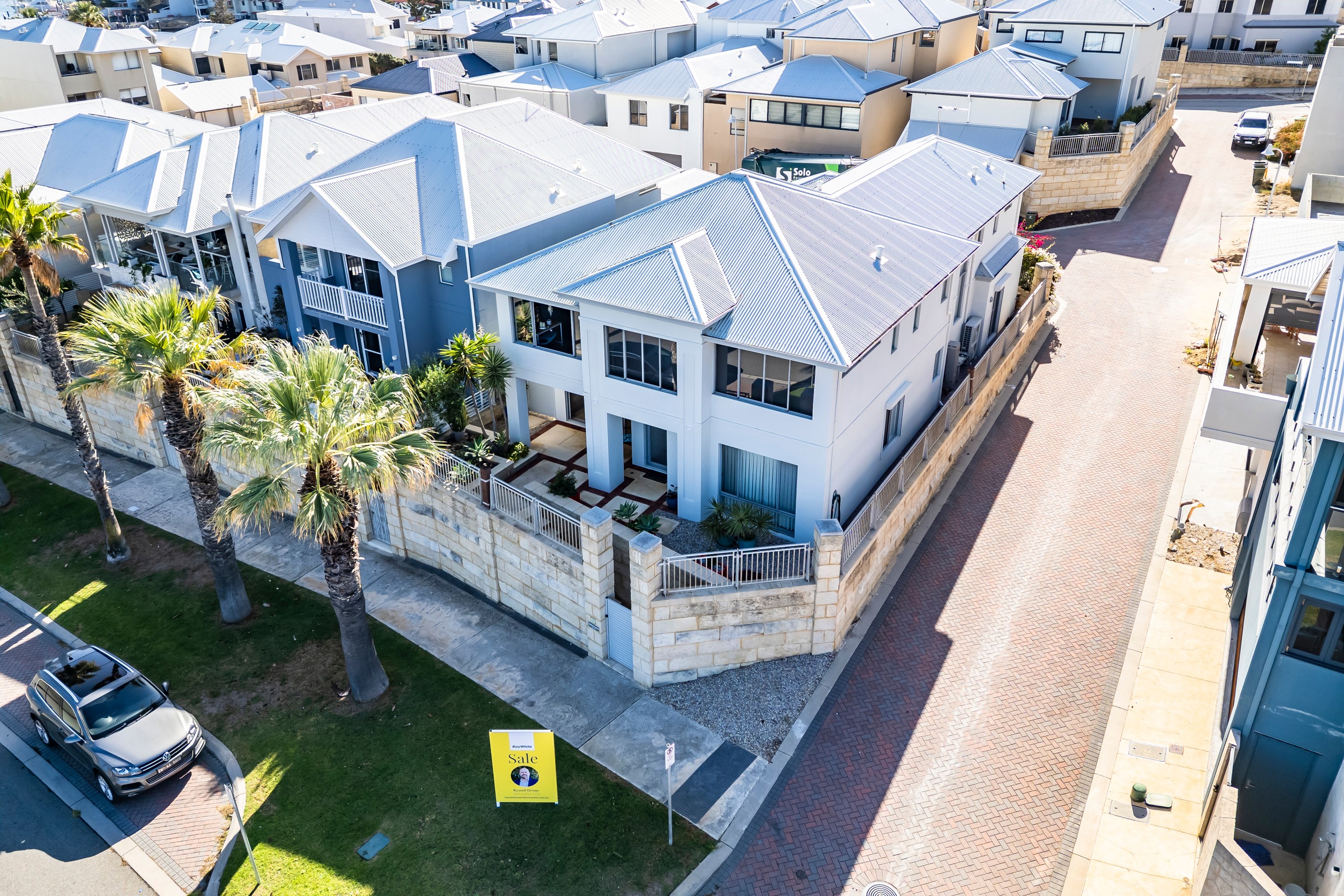 18 Ocean Falls Boulevard, Mindarie, WA 6030