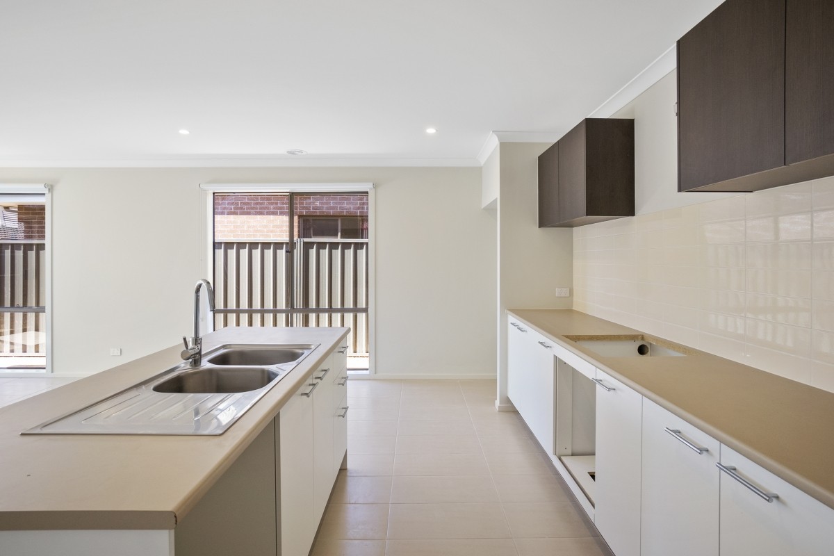 8 Howe Street, Tarneit, VIC 3029