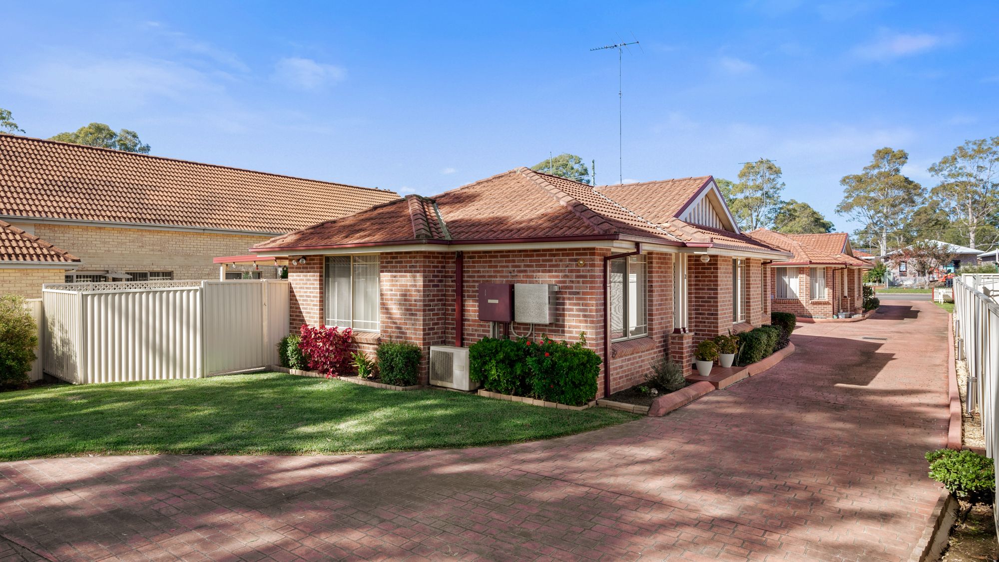 2/45 Jamison Road, Kingswood, NSW 2747