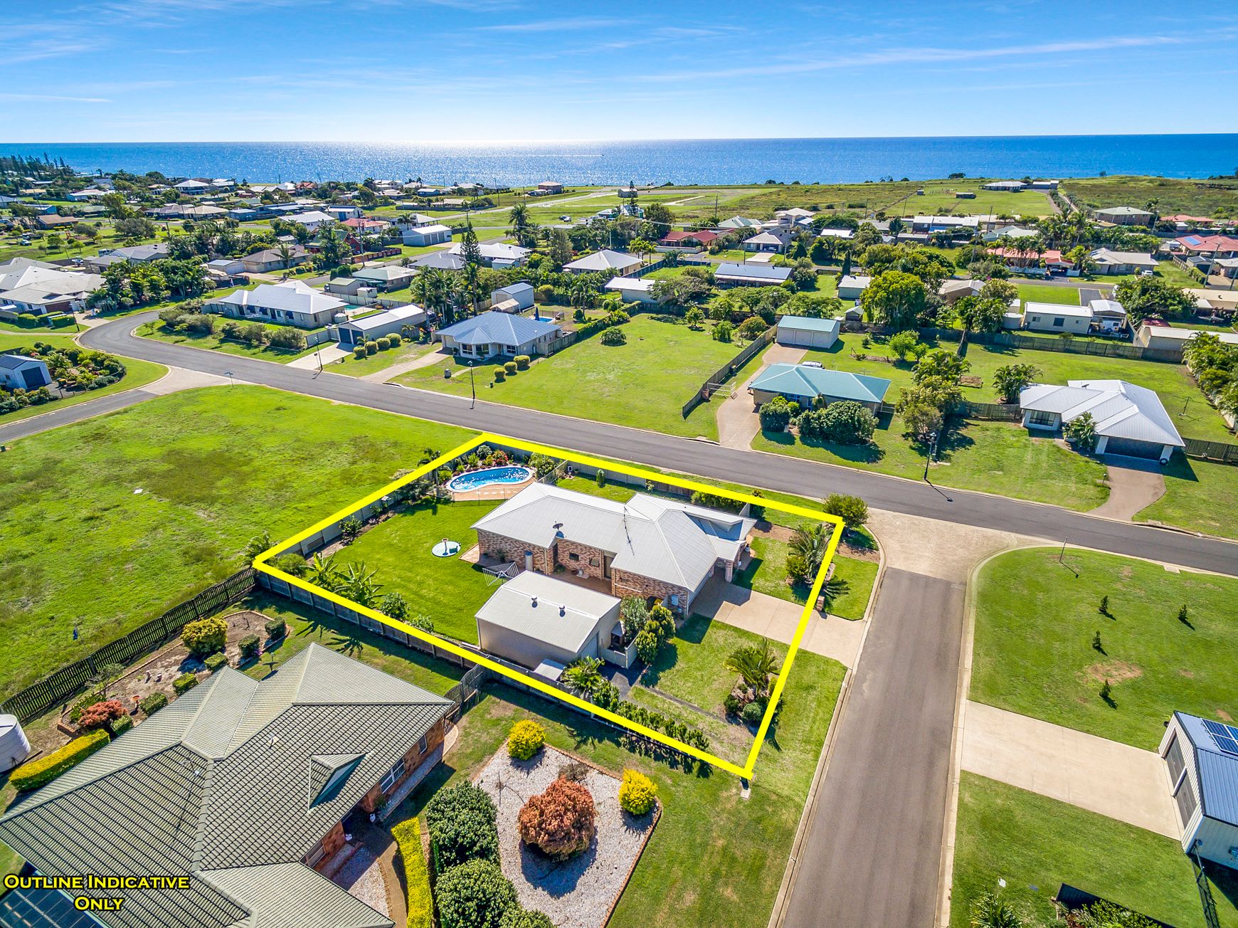 7 Tide Court, Burnett Heads, QLD 4670