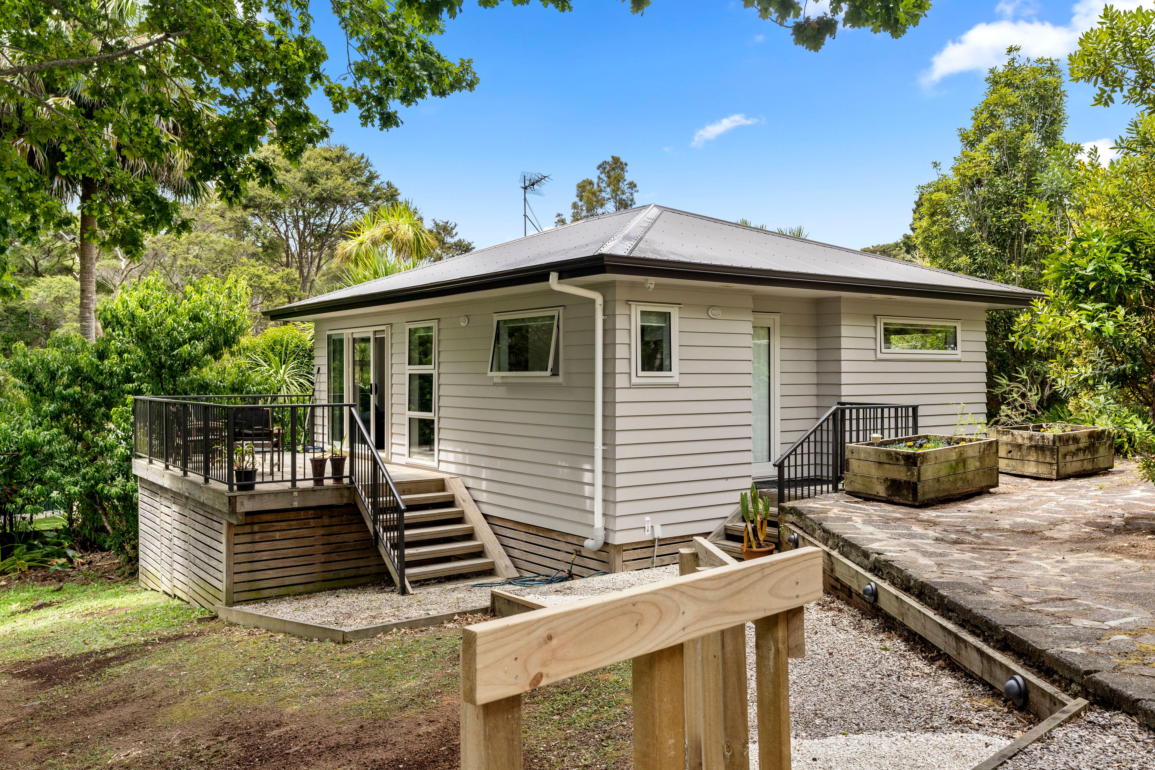 24 Paewai Road, Glen Eden, Waitakere City