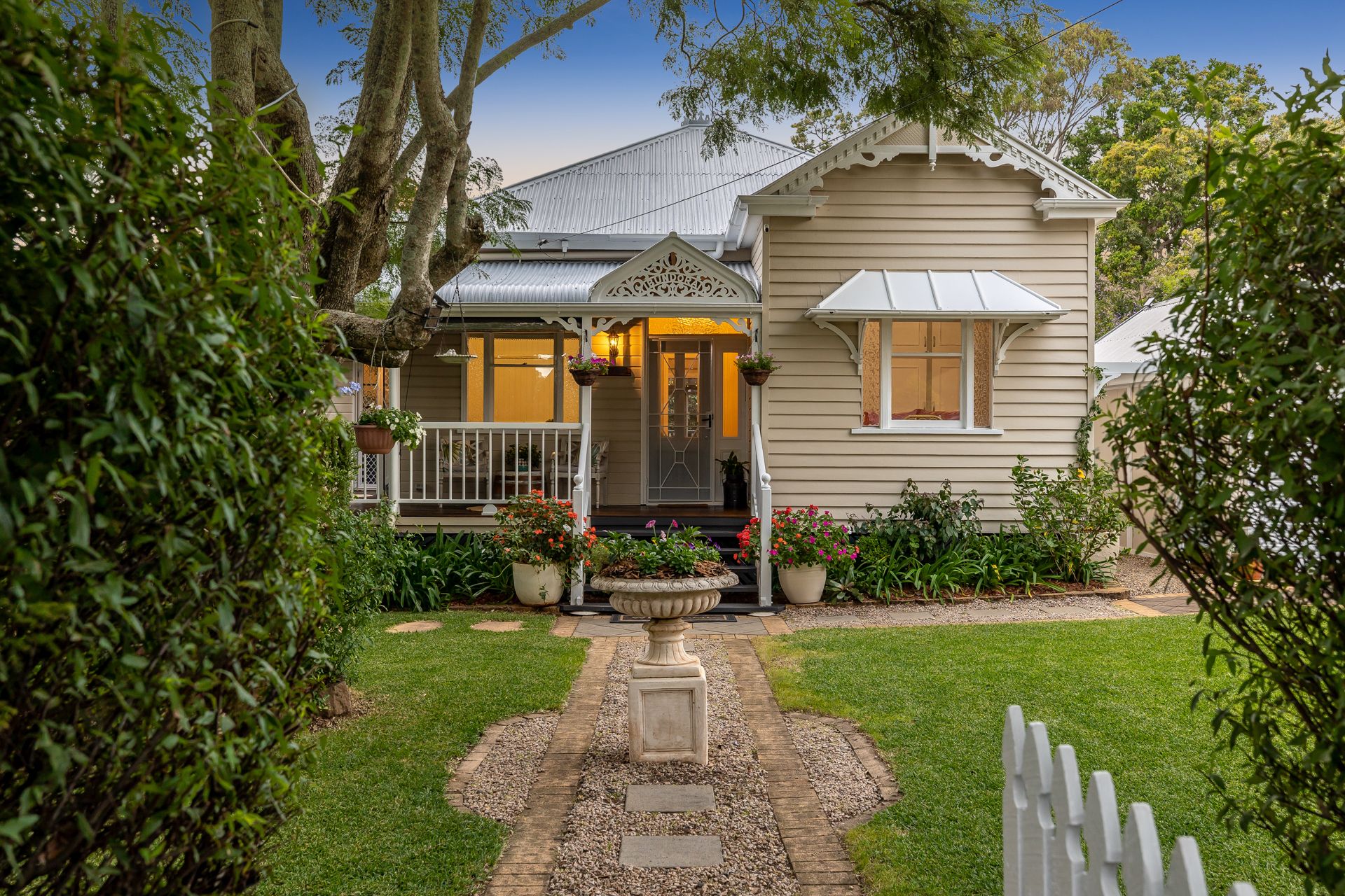 46 Anzac Avenue, Newtown, QLD 4350