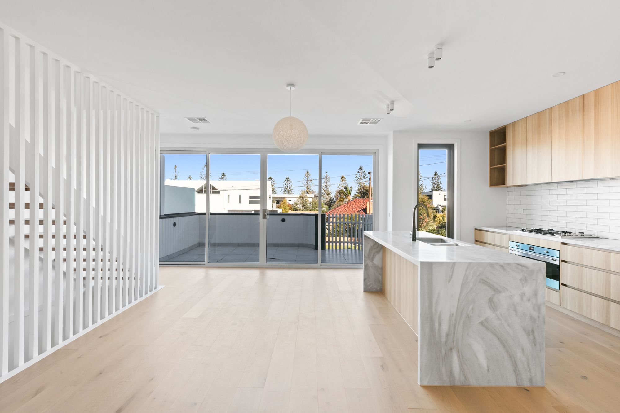 101A Queen Street — photo 7 of 11