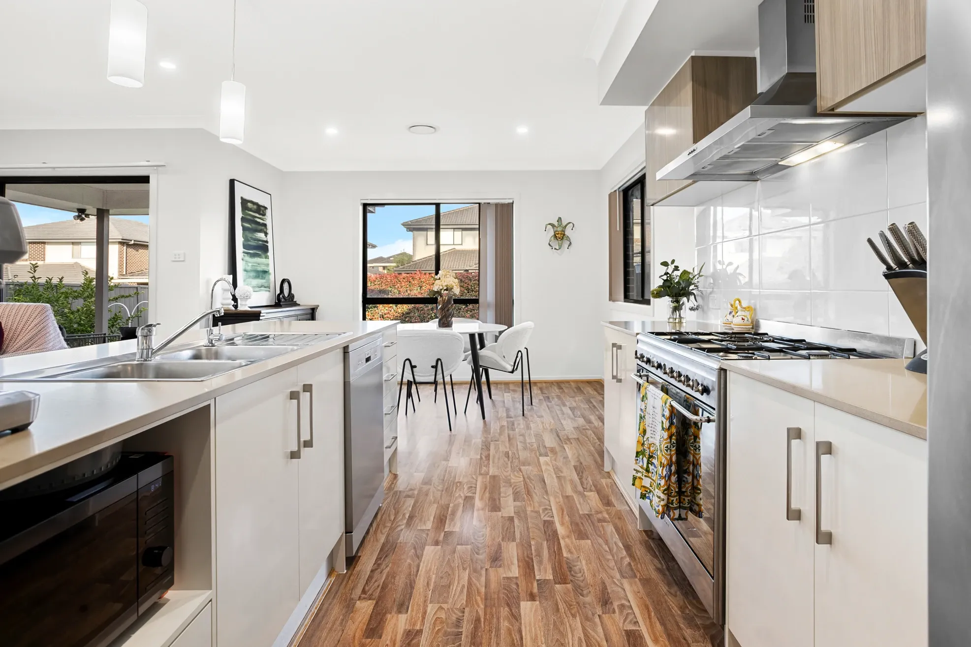 8 Loura Street (Tallawong) — photo 7 of 10