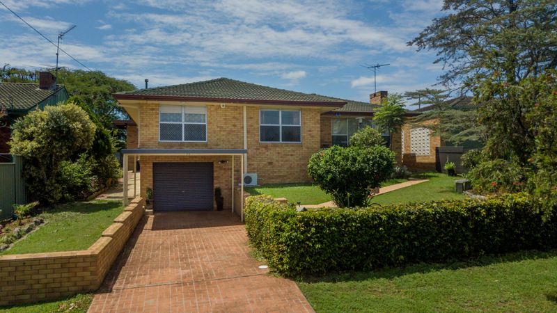 13 Blanch Parade