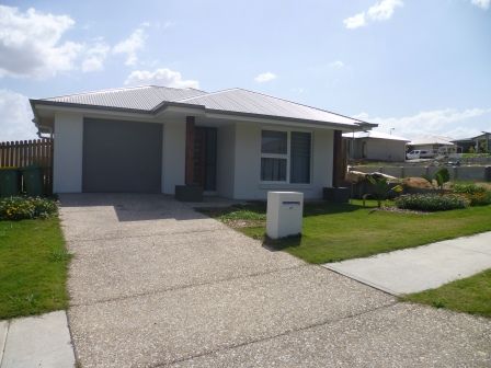 37 Pleasant Drive, Redbank Plains, QLD 4301