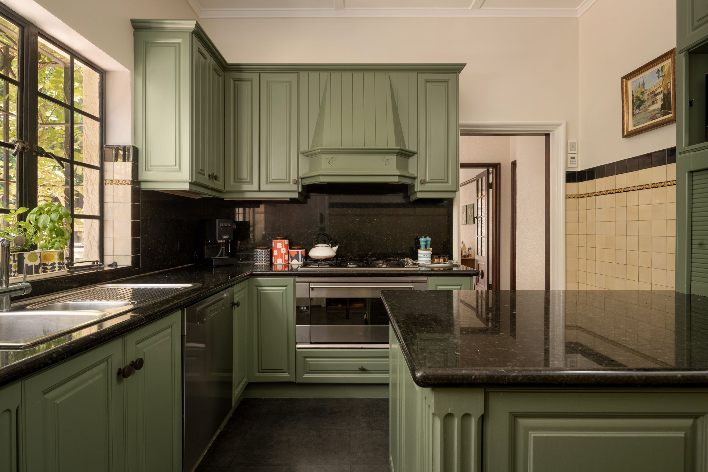 32 Maxwell Street — photo 7 of 23
