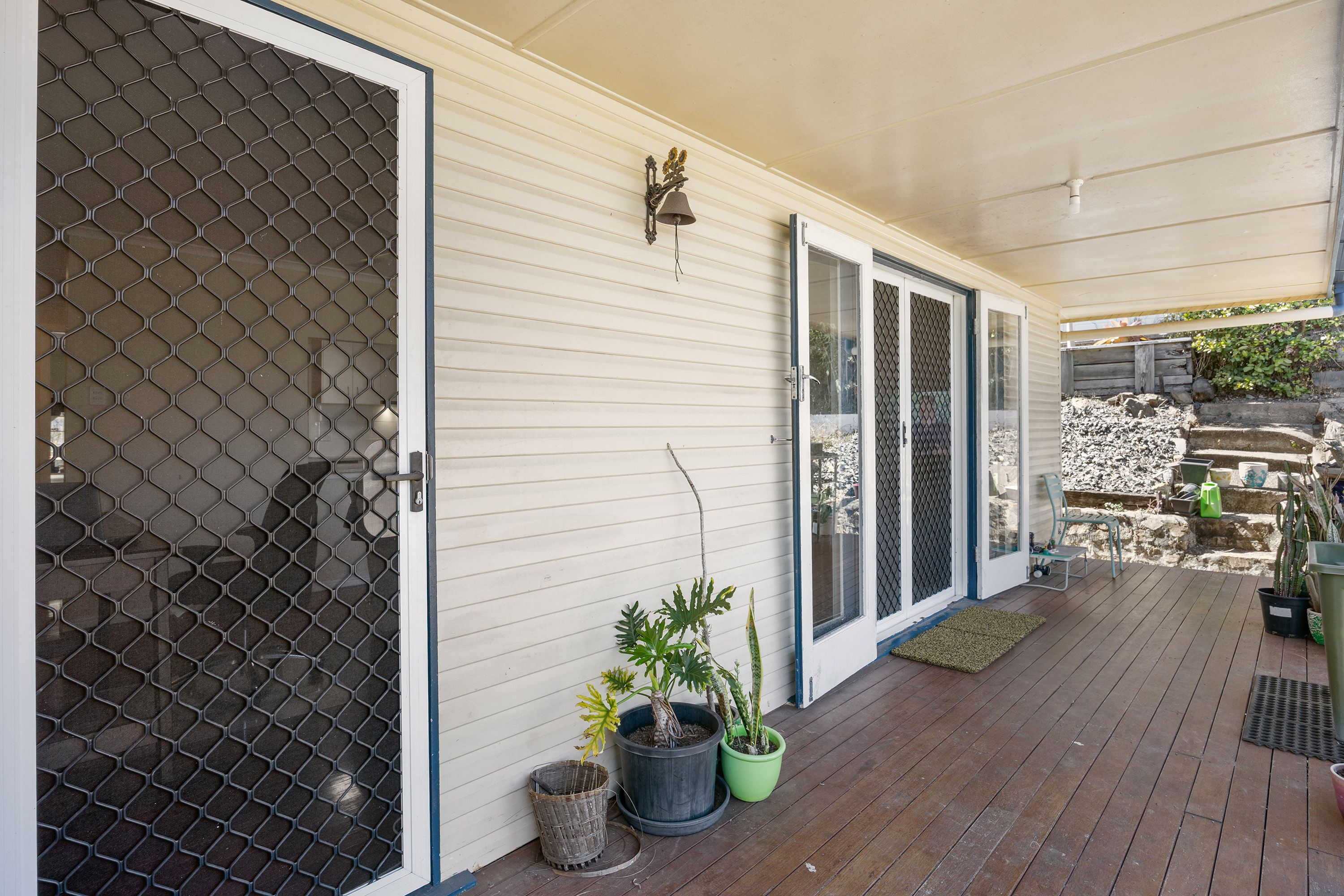 8 Warren Street — photo 5 of 17