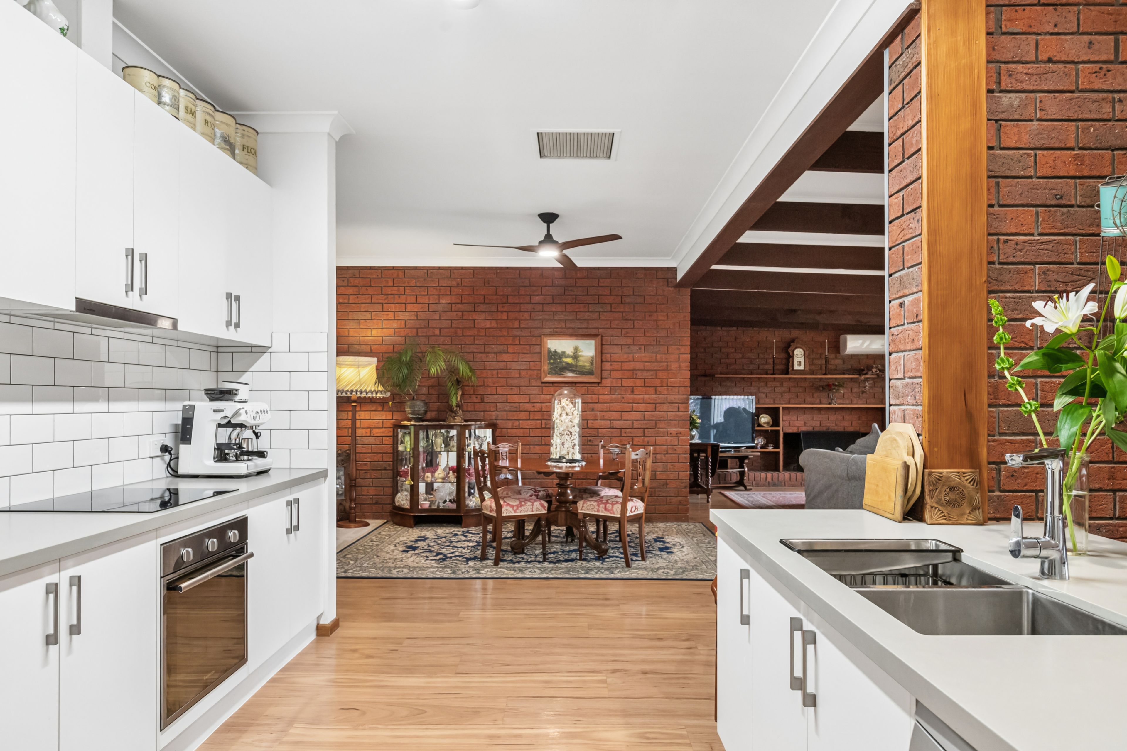 13 Washington Drive — photo 8 of 30
