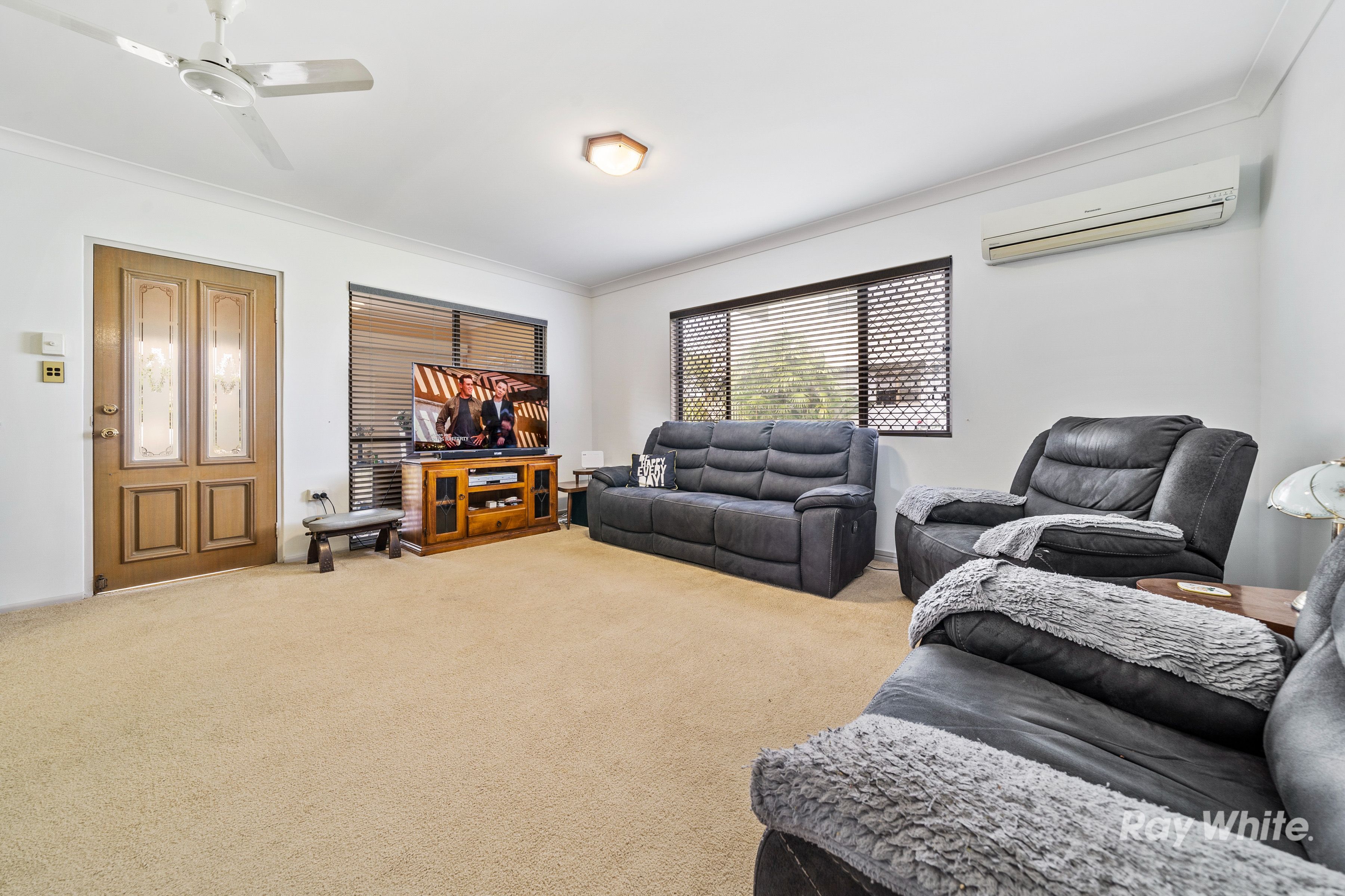 5 Jarrah Crescent, Logan Central, QLD 4114
