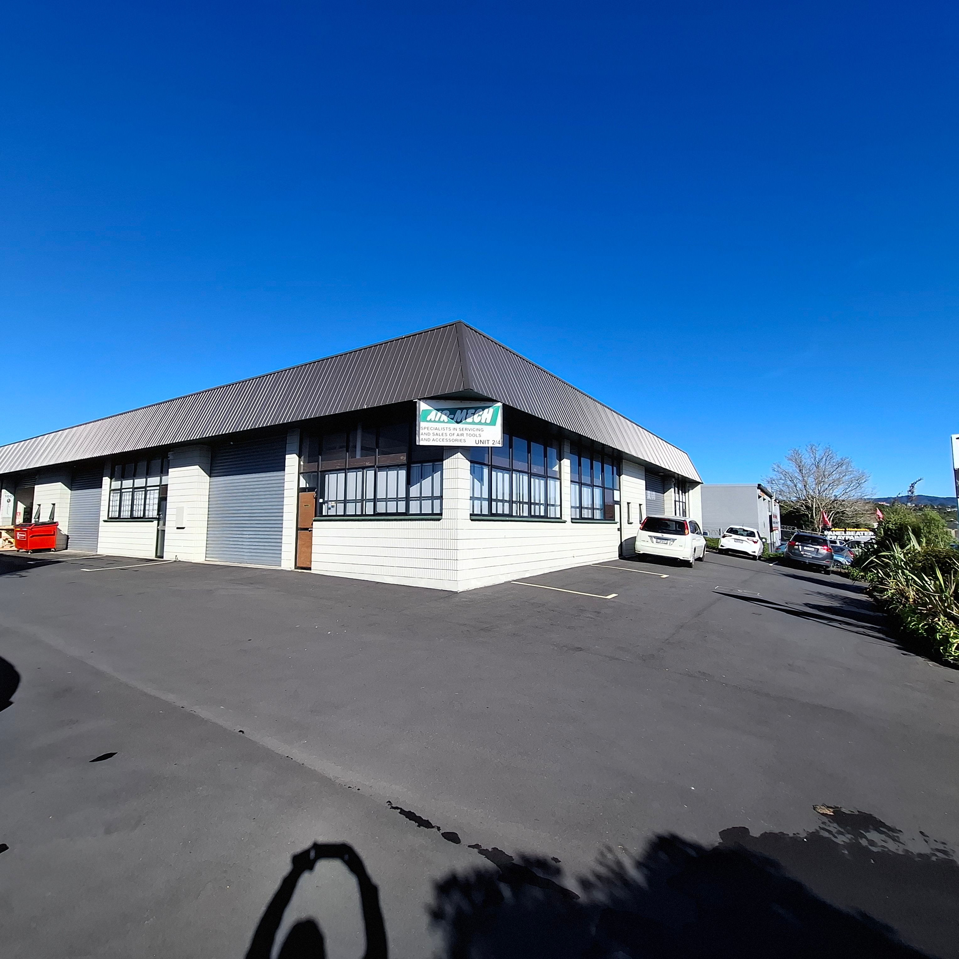 2/10 Mihini Road, Henderson, Waitakere City