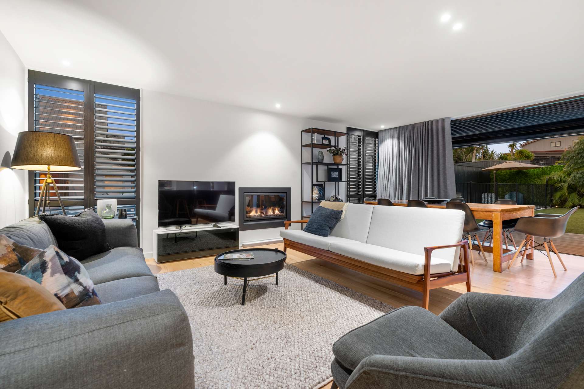 43 Rawhitiroa Road photo 5