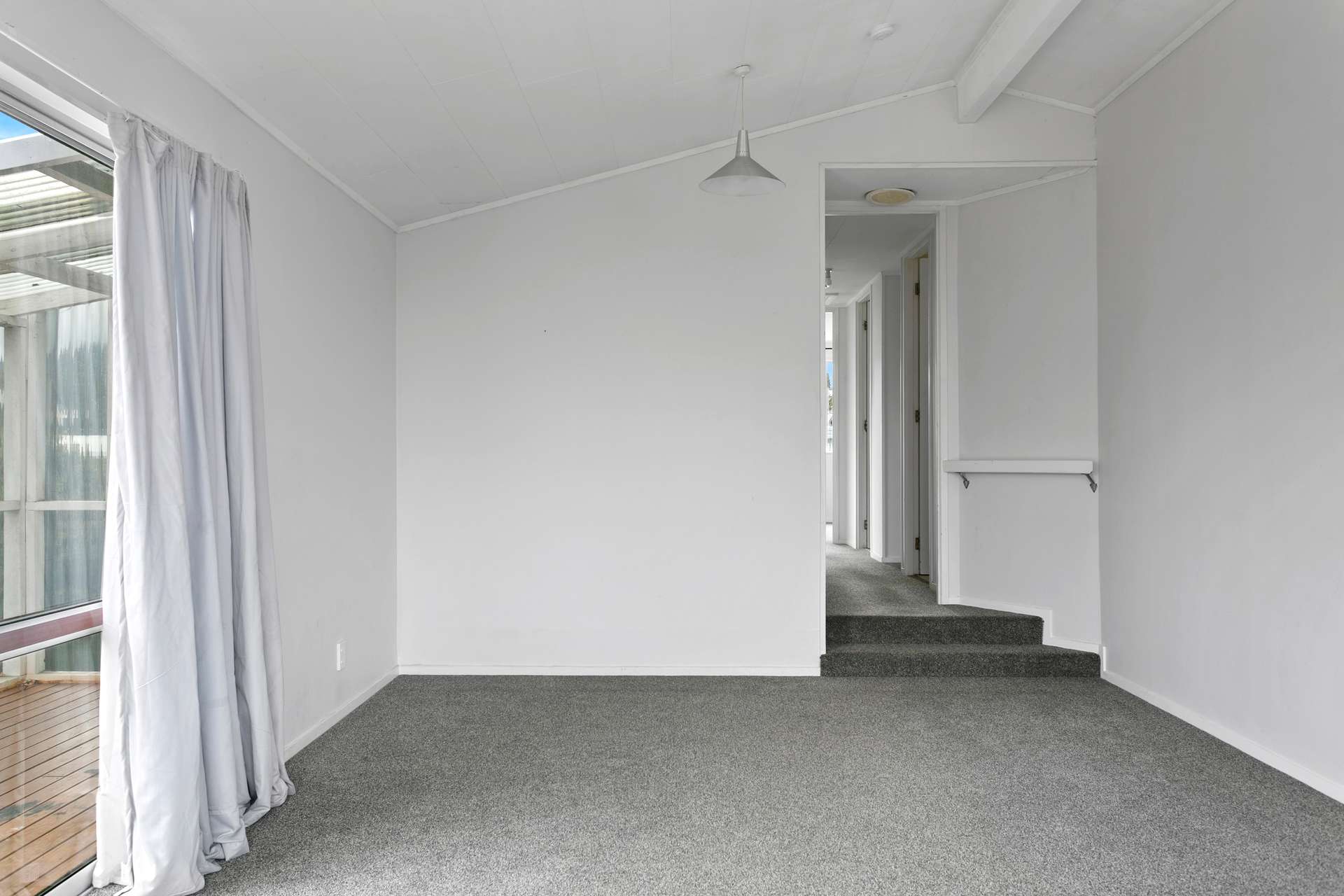 54 Richmond Avenue photo 13