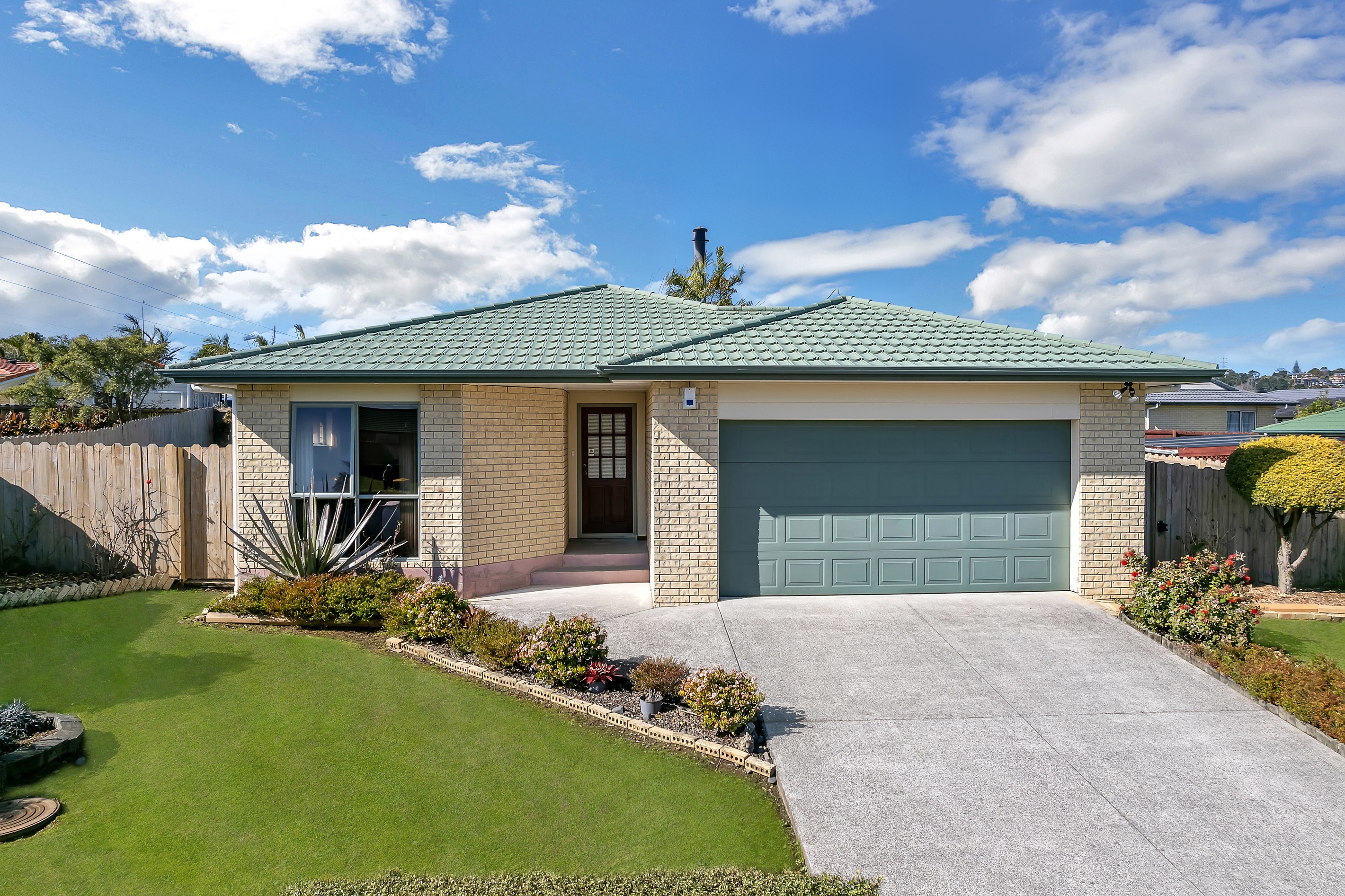 24 Eastland Road, Flat Bush, Manukau City