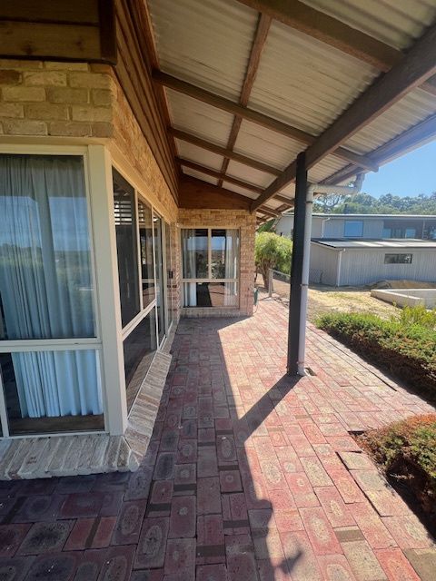 26 Heather Road — photo 12 of 15