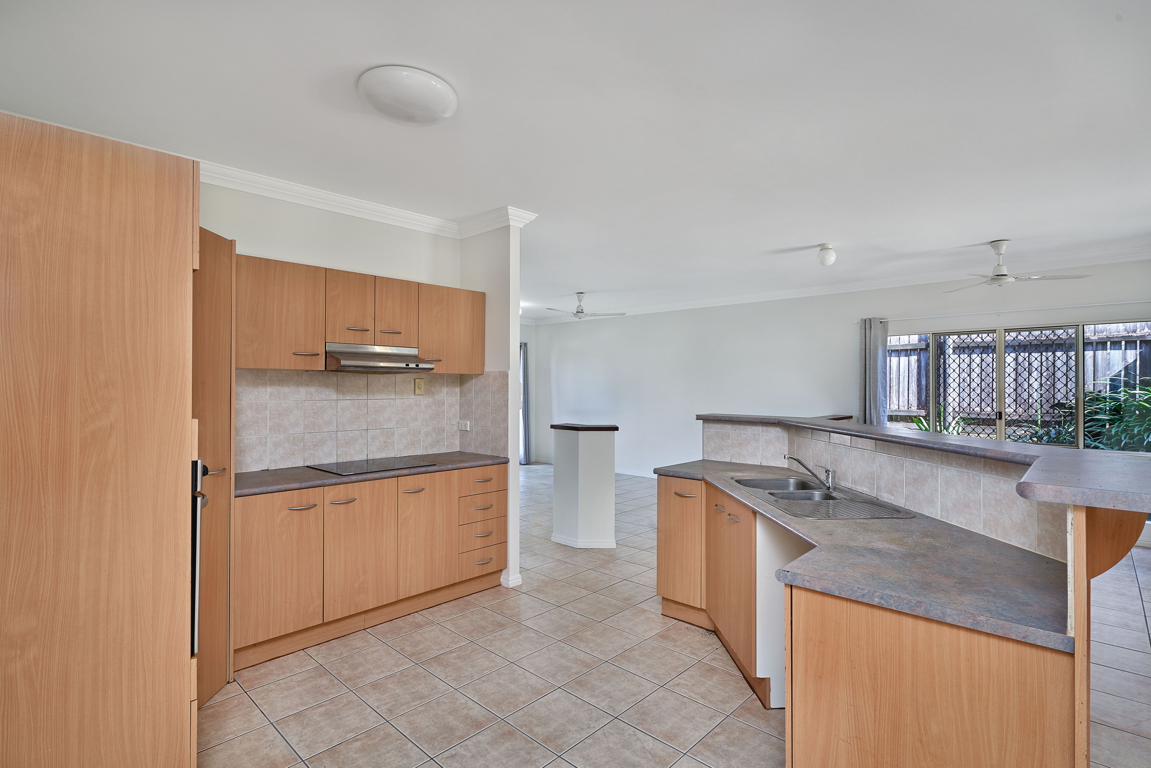 33 Alpinia Terrace, Mount Sheridan QLD 4868