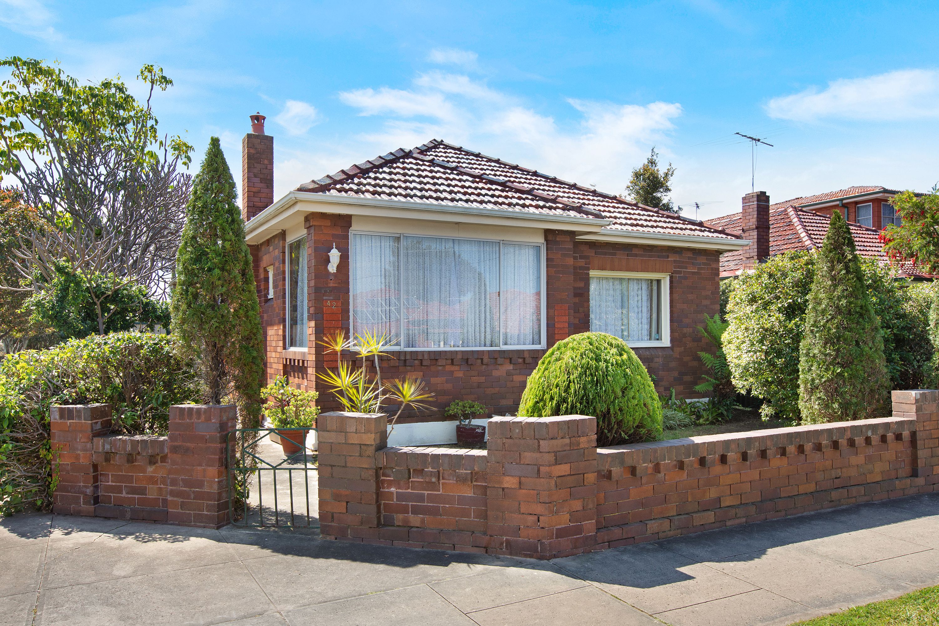 42 First Avenue, Rodd Point NSW 2046