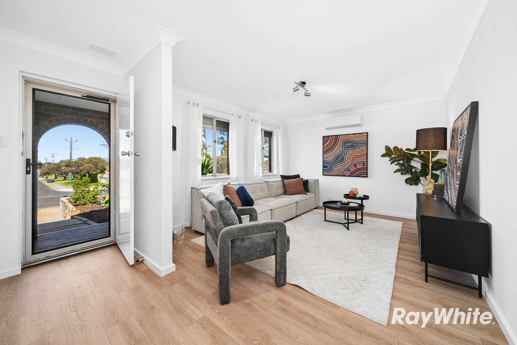 19 Jubilee Road — photo 4 of 30