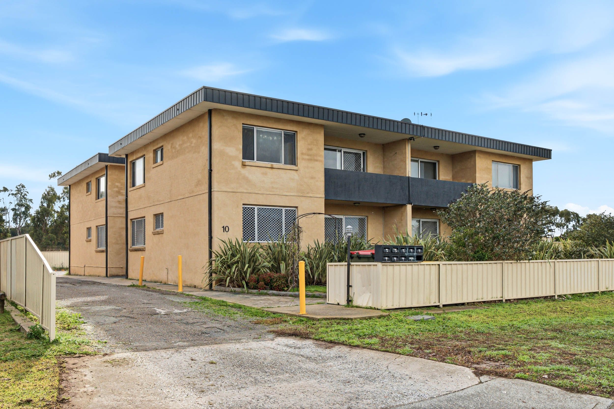 8/10 Albion Street, Goulburn, NSW 2580