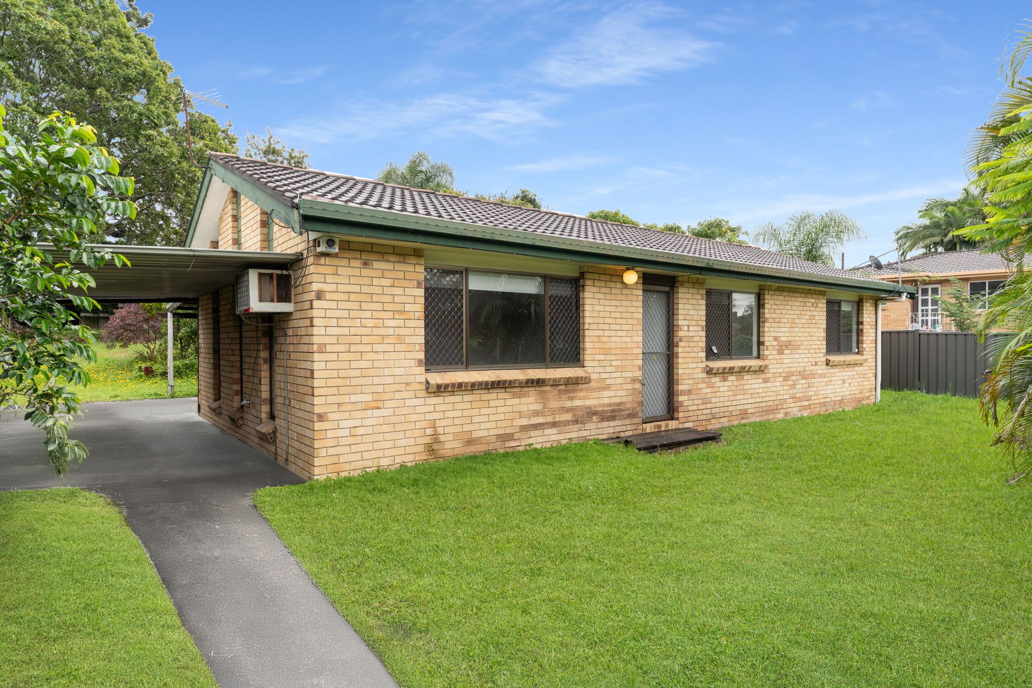 131 Jacaranda Avenue, Kingston, QLD 4114