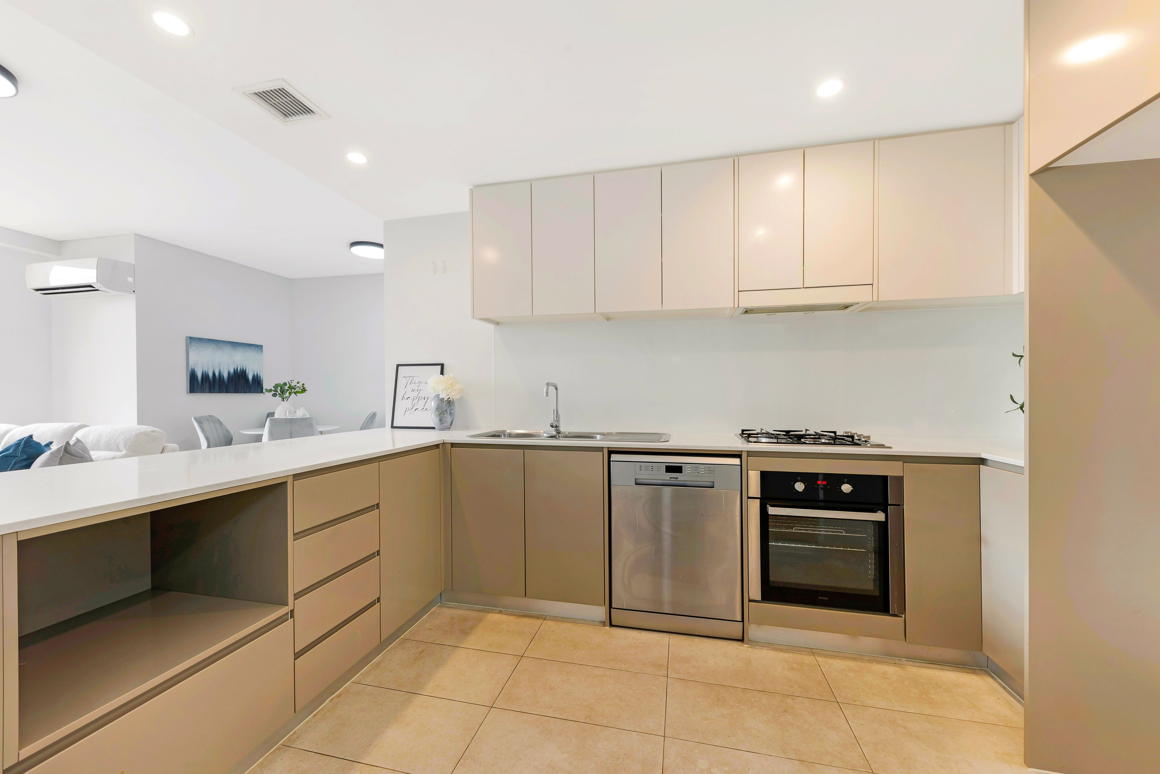 7031/2E Porter Street, Ryde, NSW 2112