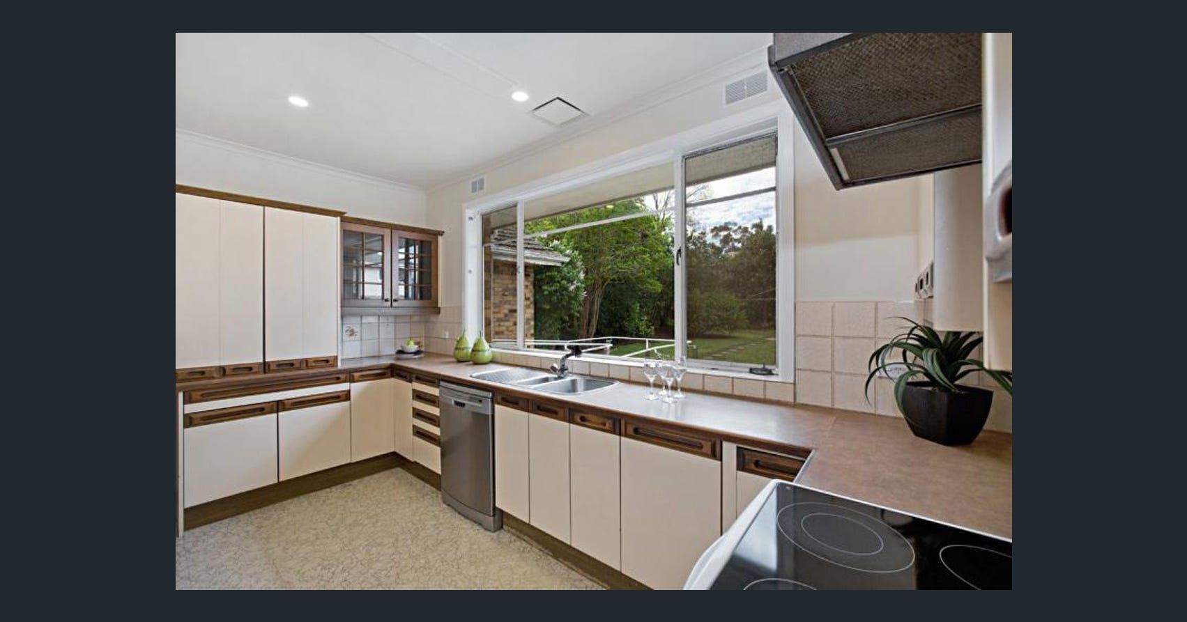 353 Mount Dandenong Road, Croydon, VIC 3136