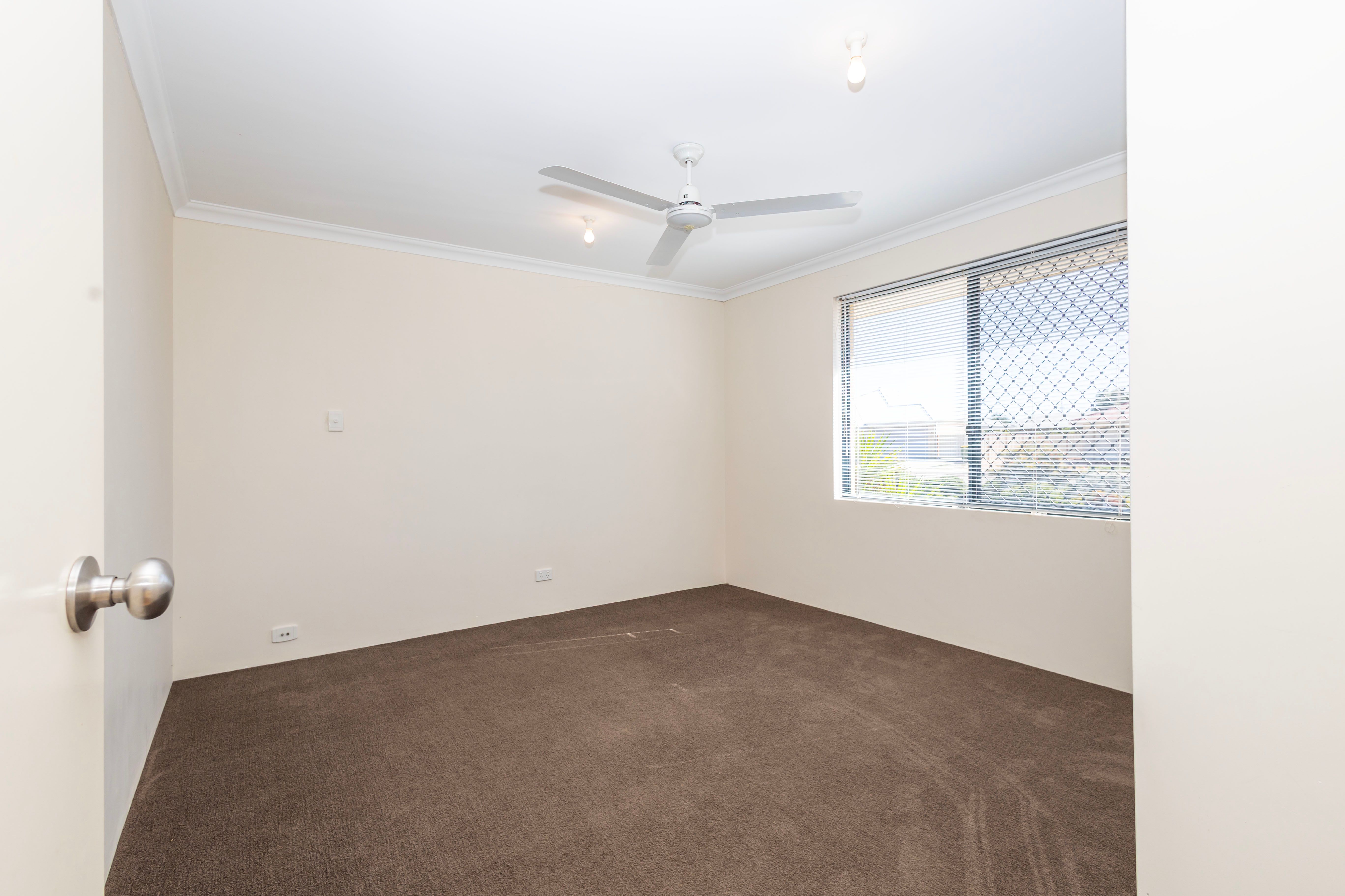 29 Dryandra Boulevard — photo 14 of 24