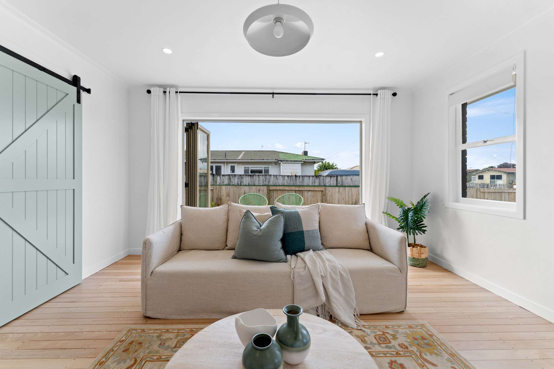 16 Wembury Grove photo 14