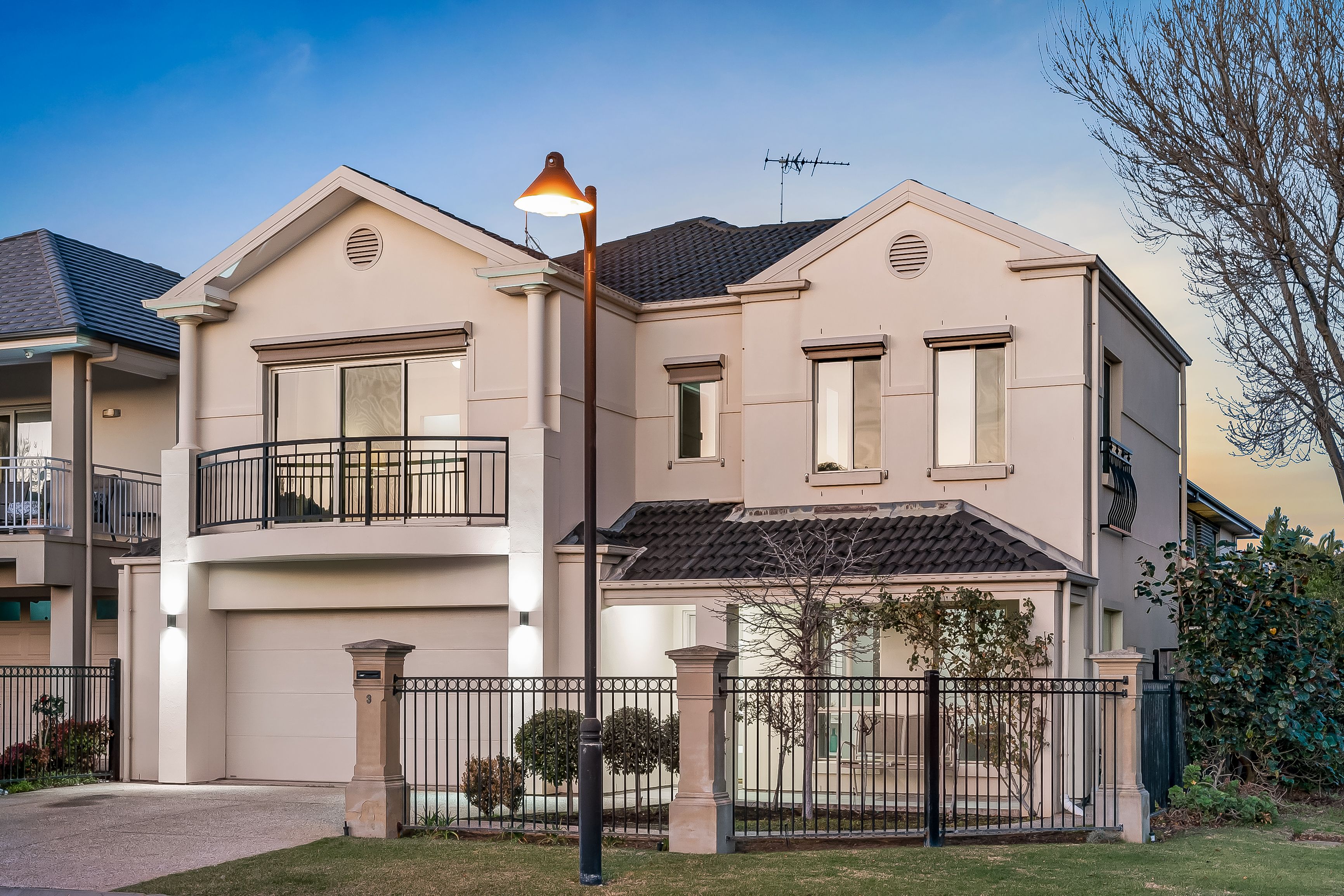 3 Martinique Walk, Mawson Lakes, SA 5095