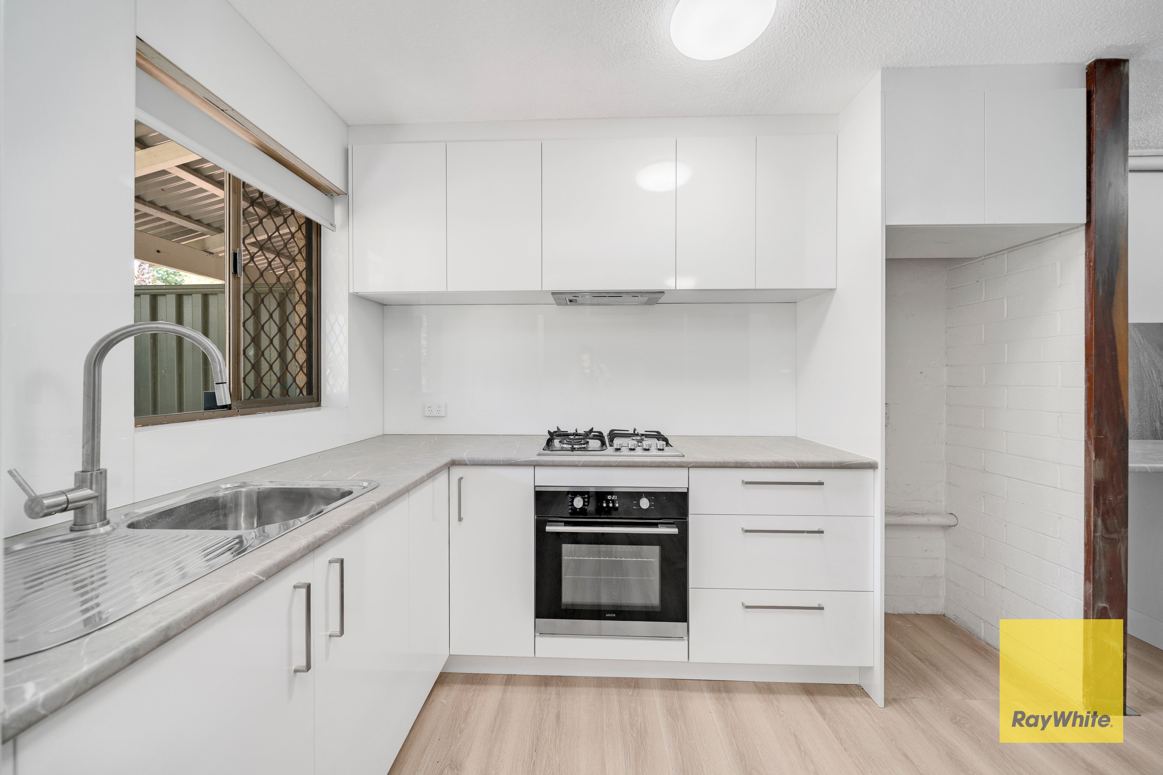 208/81 King William, Bayswater, WA 6053