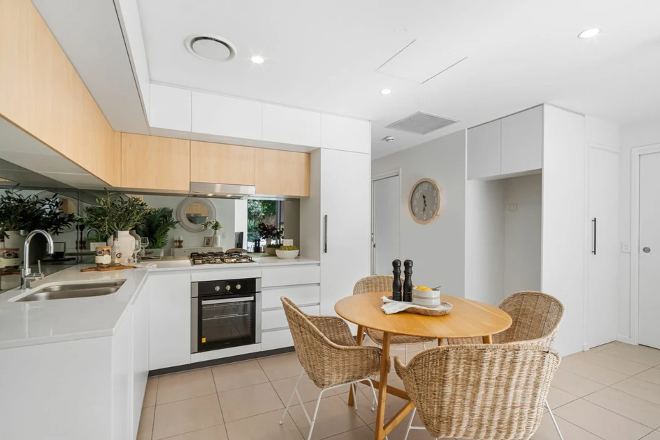 201/44 Grantson Street, Windsor, QLD 4030