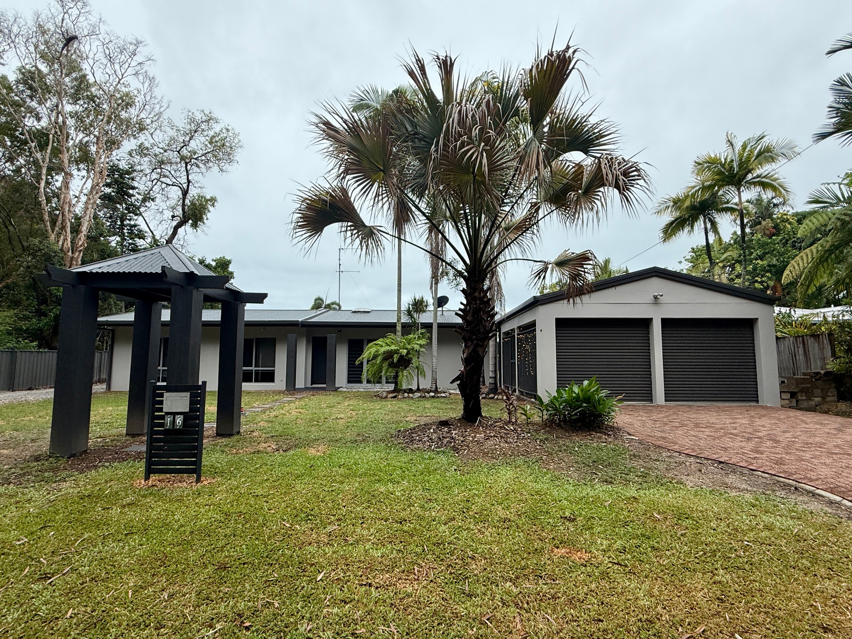 16 Linden Street, Clifton Beach, QLD 4879
