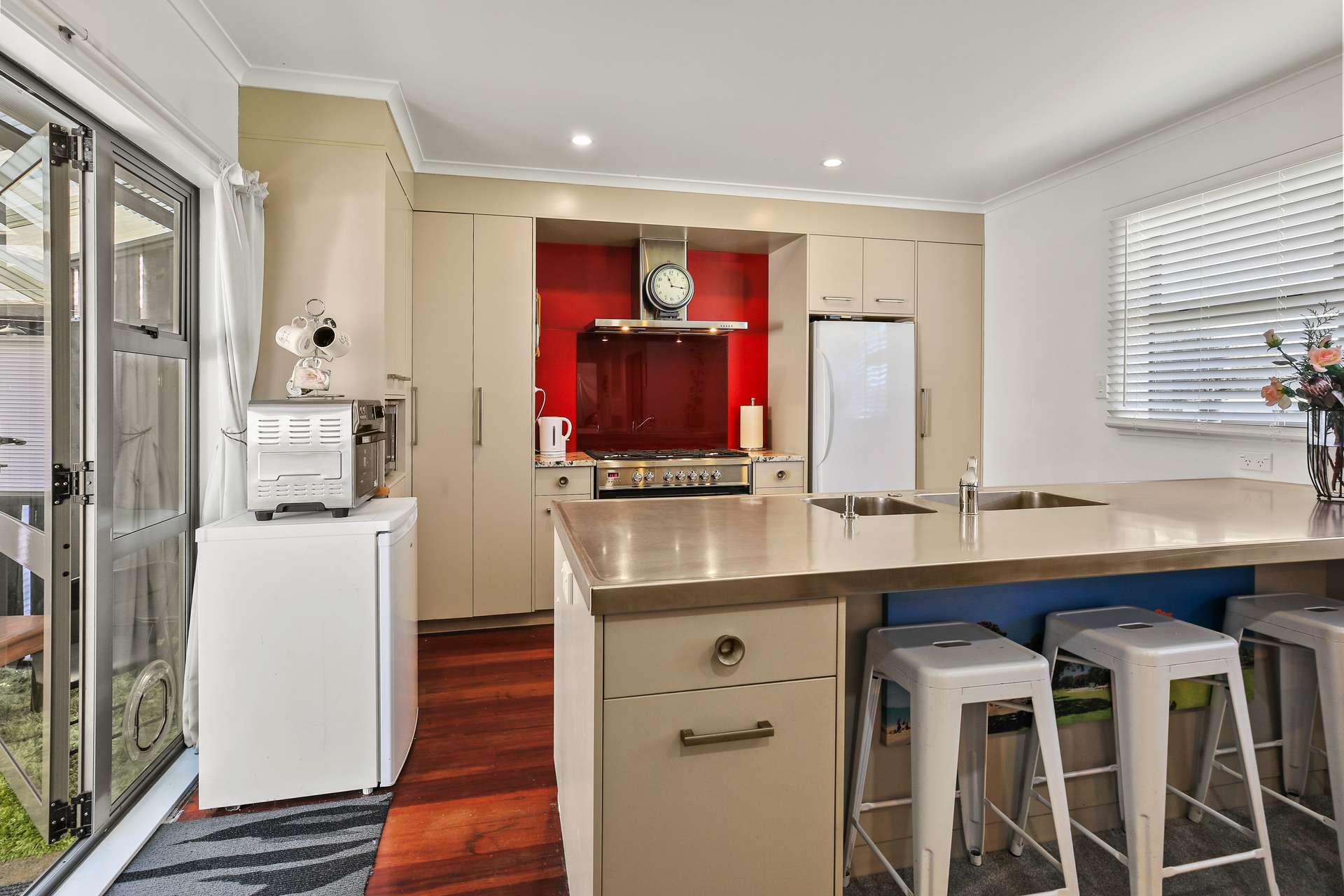 103 Mangahoe Street photo 3