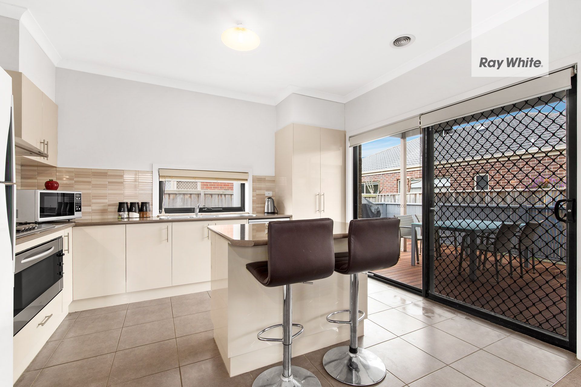 6 Villeroy Street, Mernda, VIC 3754
