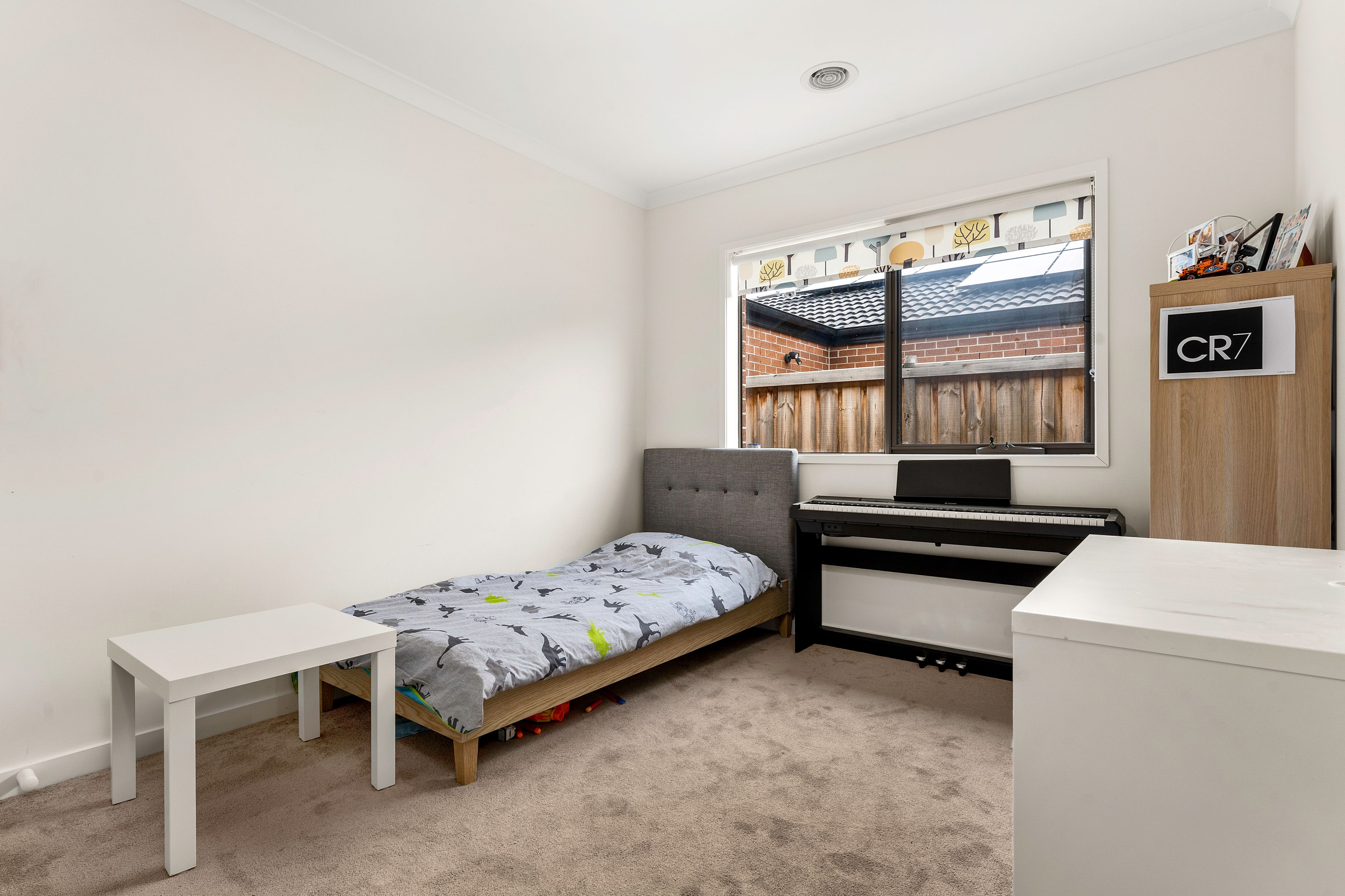 35 Altera Crescent — photo 12 of 13
