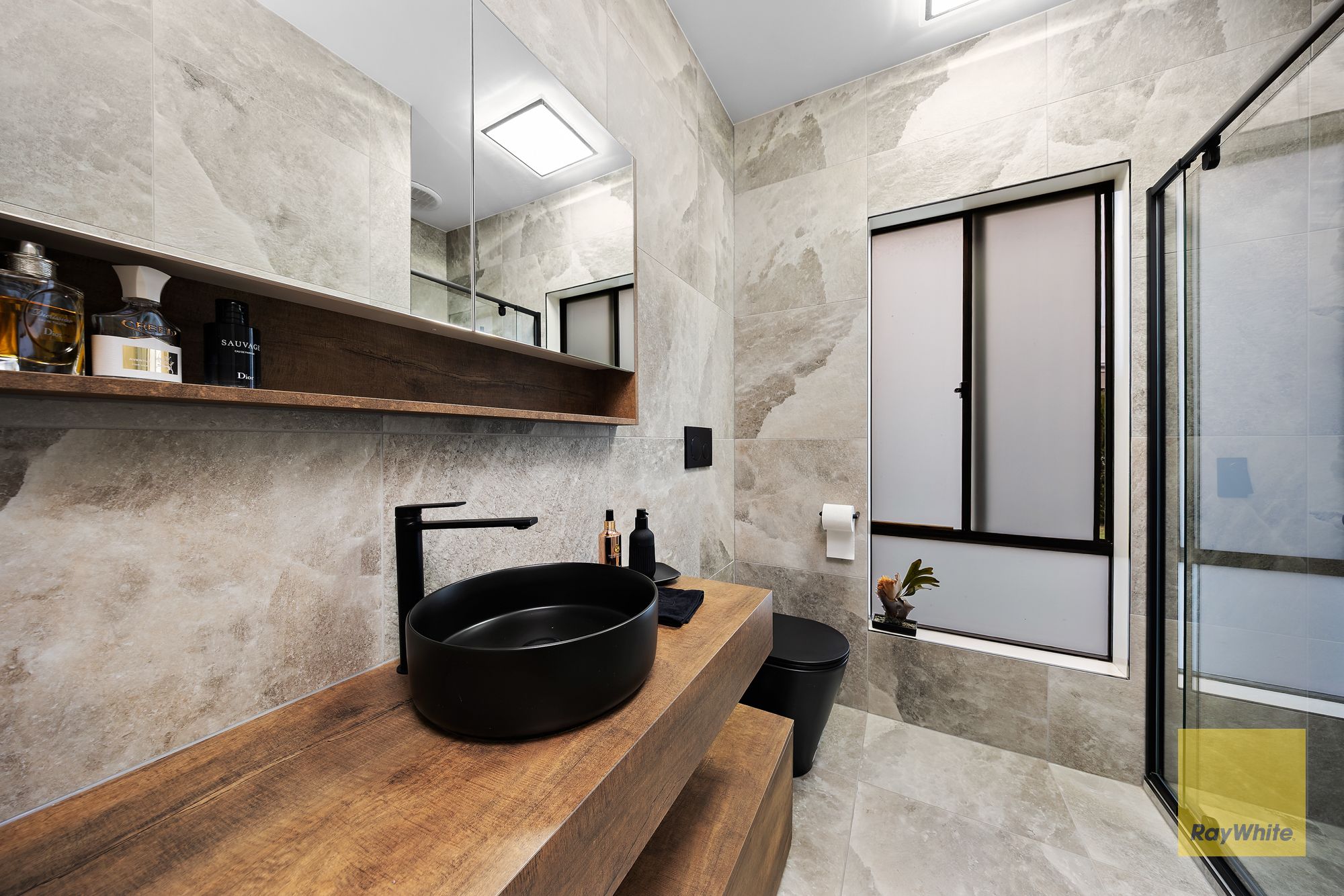 68 Caradon Drive — photo 10 of 24