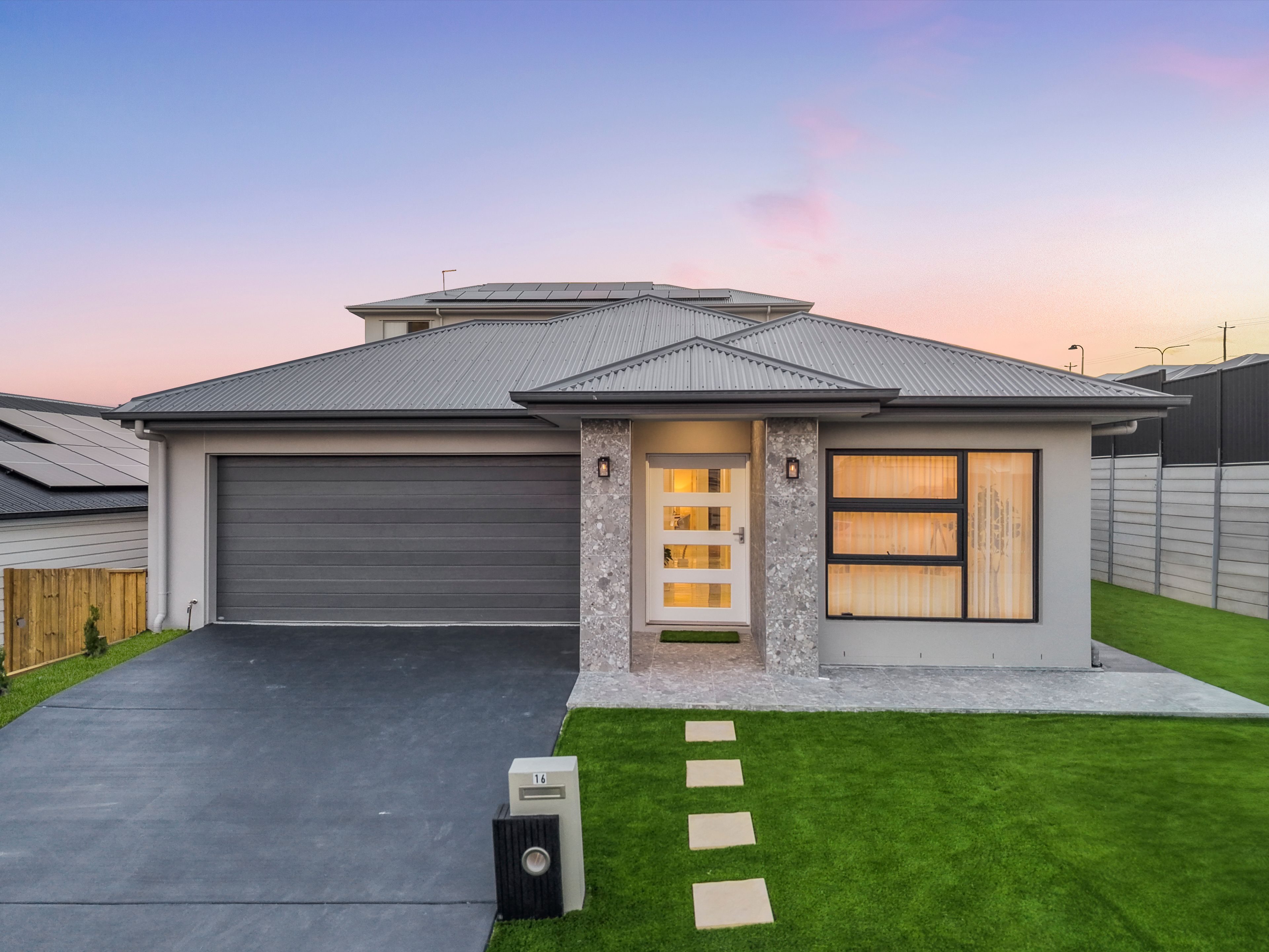 16 Jasper Crescent, Collingwood Park, QLD 4301