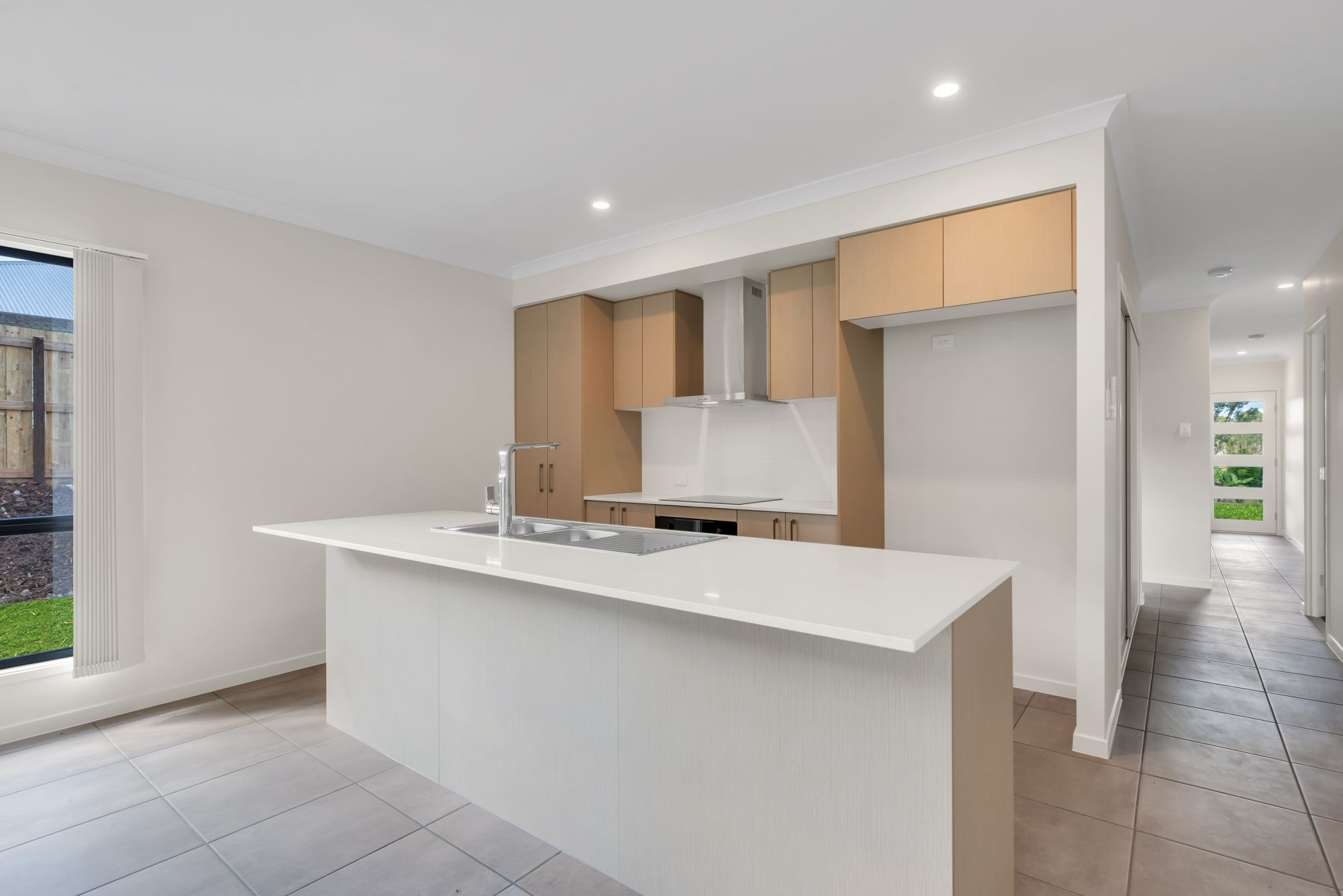 2/26 Eagle Hawk Drive, Southside, QLD 4570