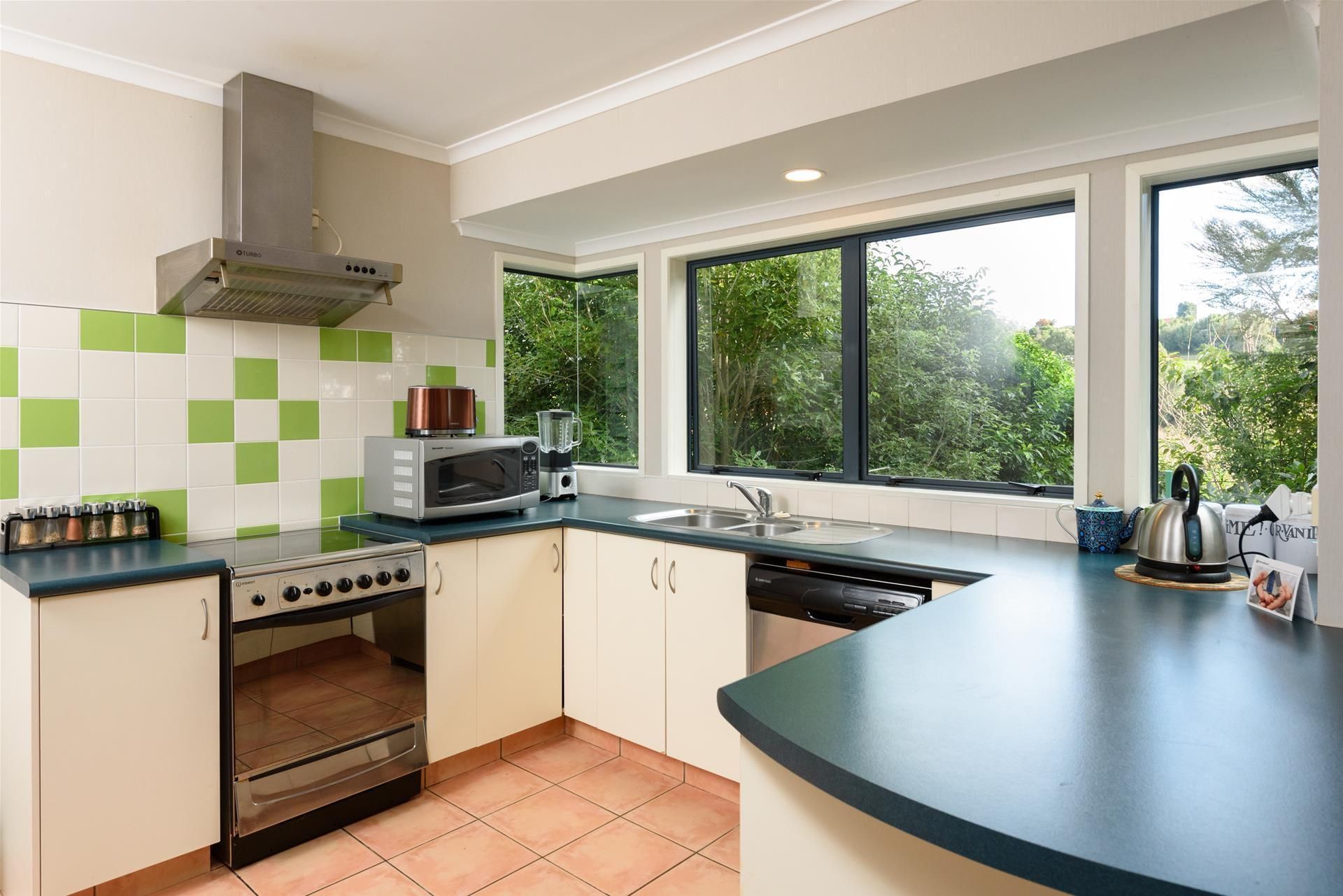 32 Eclipse Terrace, Welcome Bay, Tauranga City