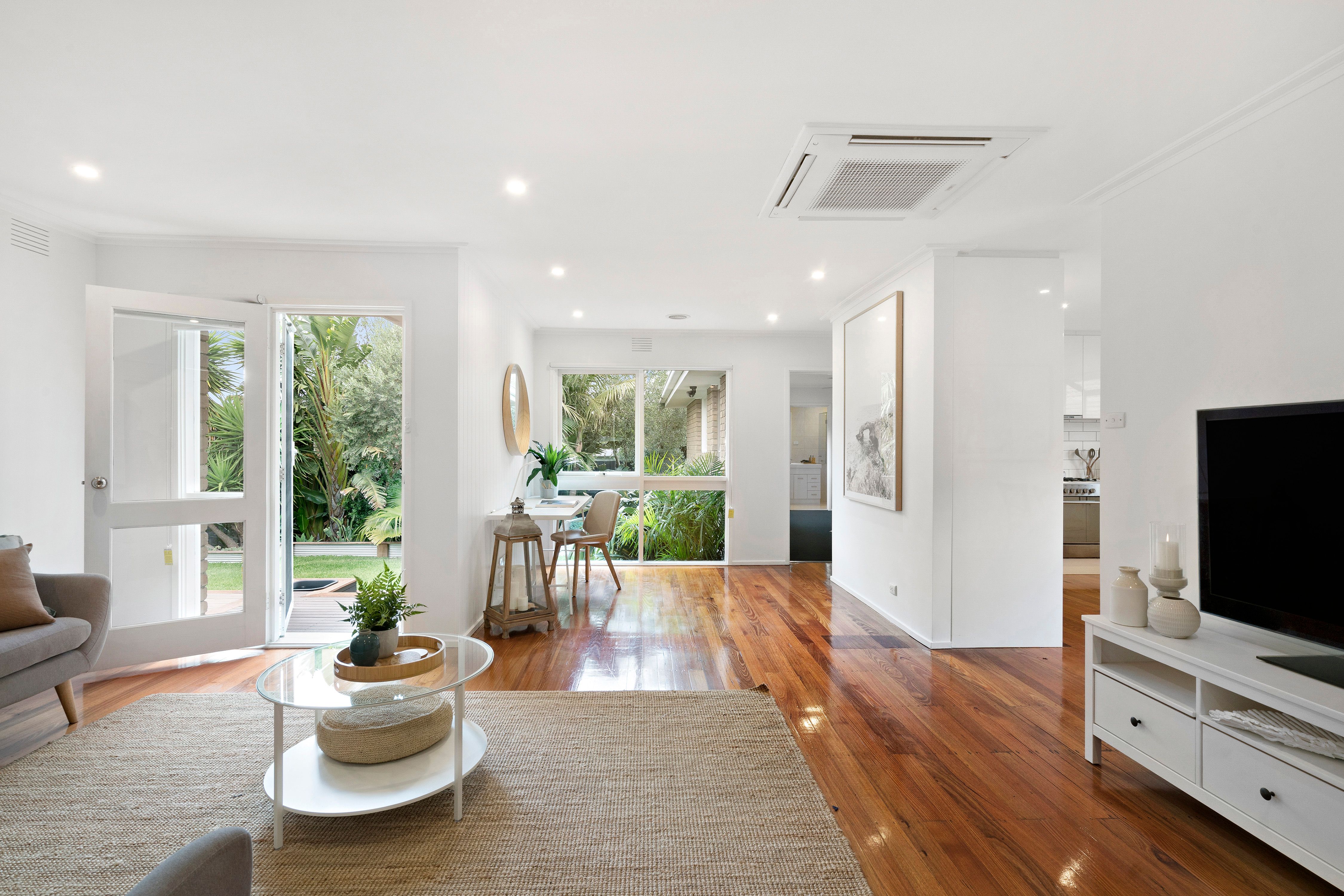 30 Oaklands Crescent, Frankston, VIC 3199
