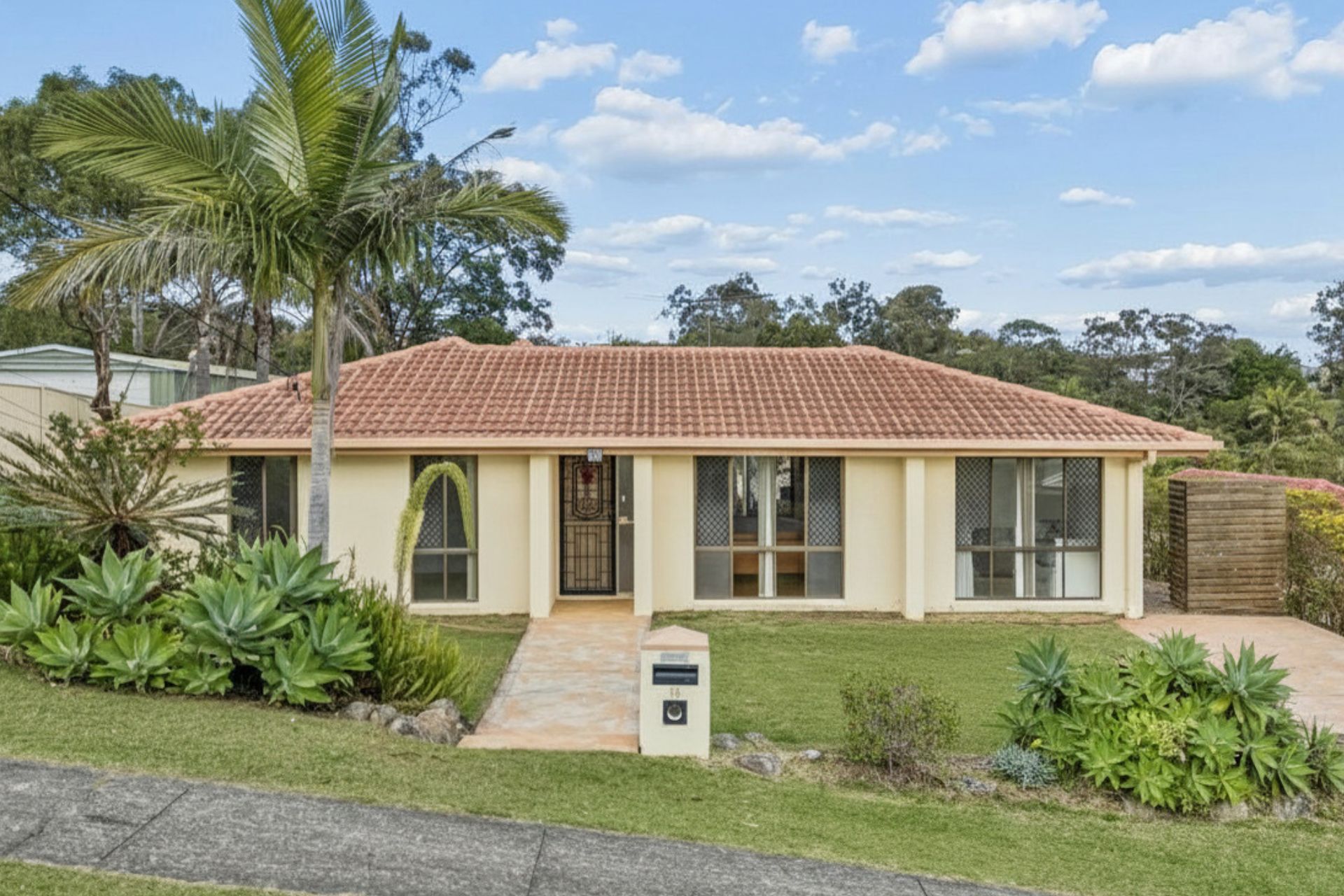 16 Voltaire Street — photo from Ray White Springwood QLD