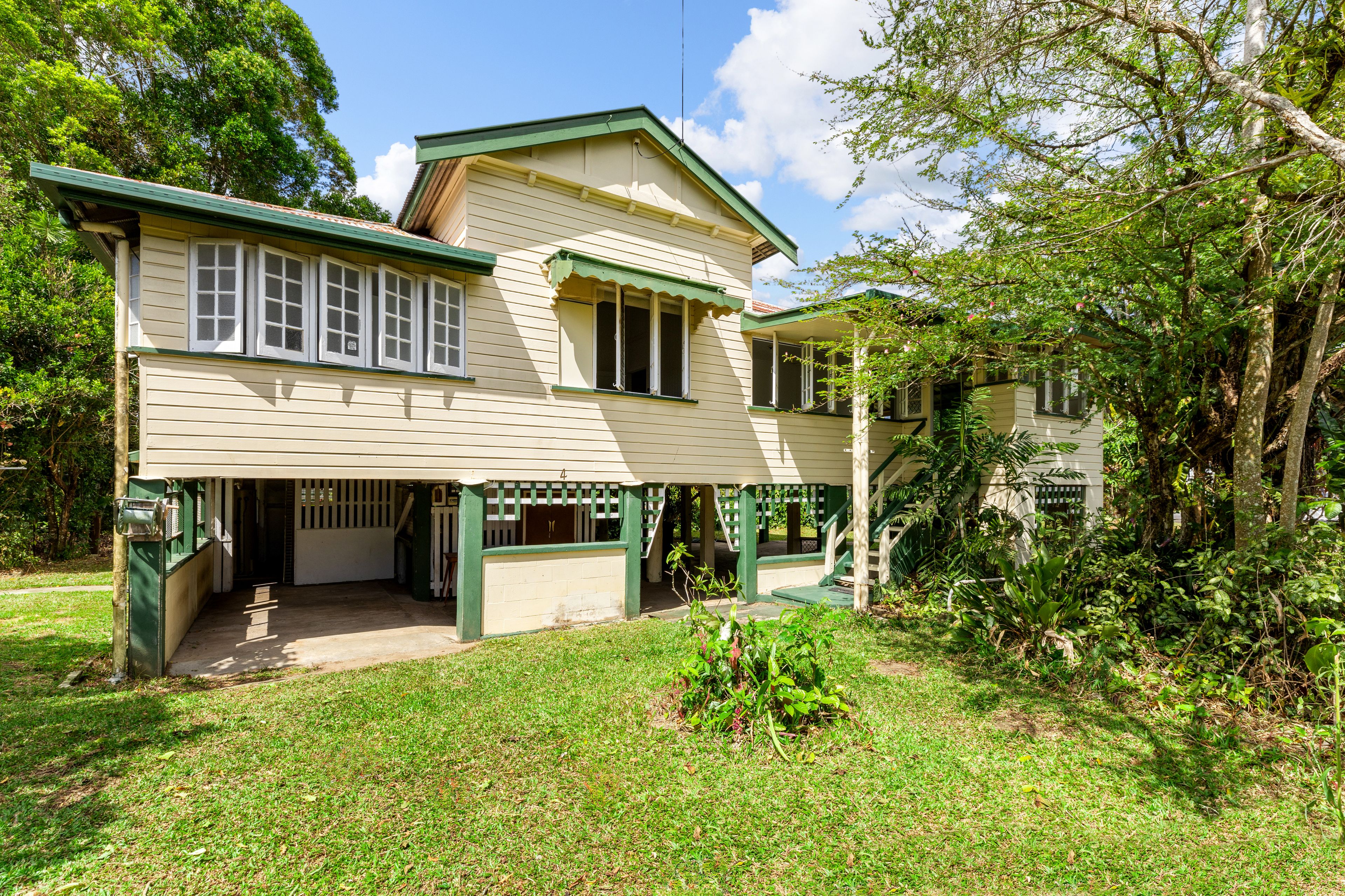 4 Dan Hart Lane, Mossman, QLD 4873 Sold House Ray White Port Douglas
