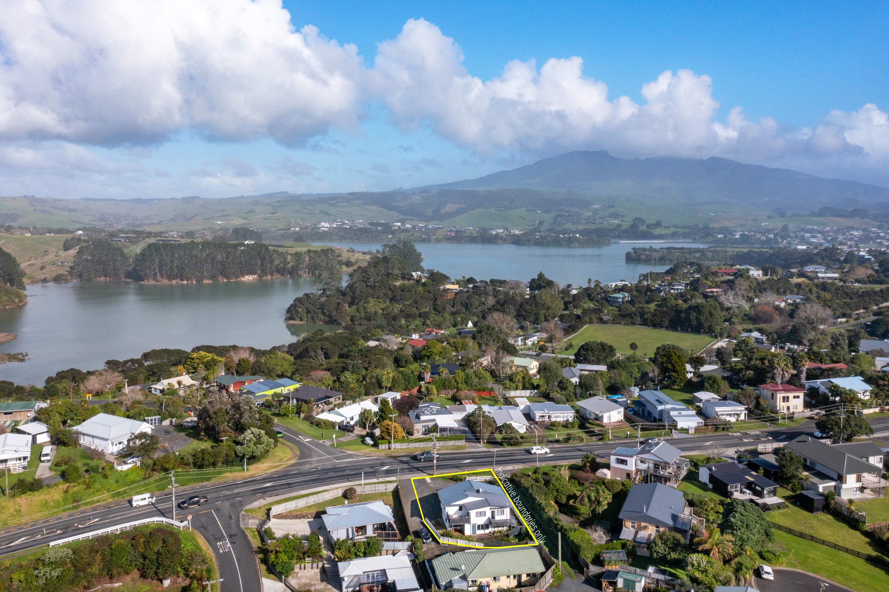 34 Main Road, Raglan, Waikato District