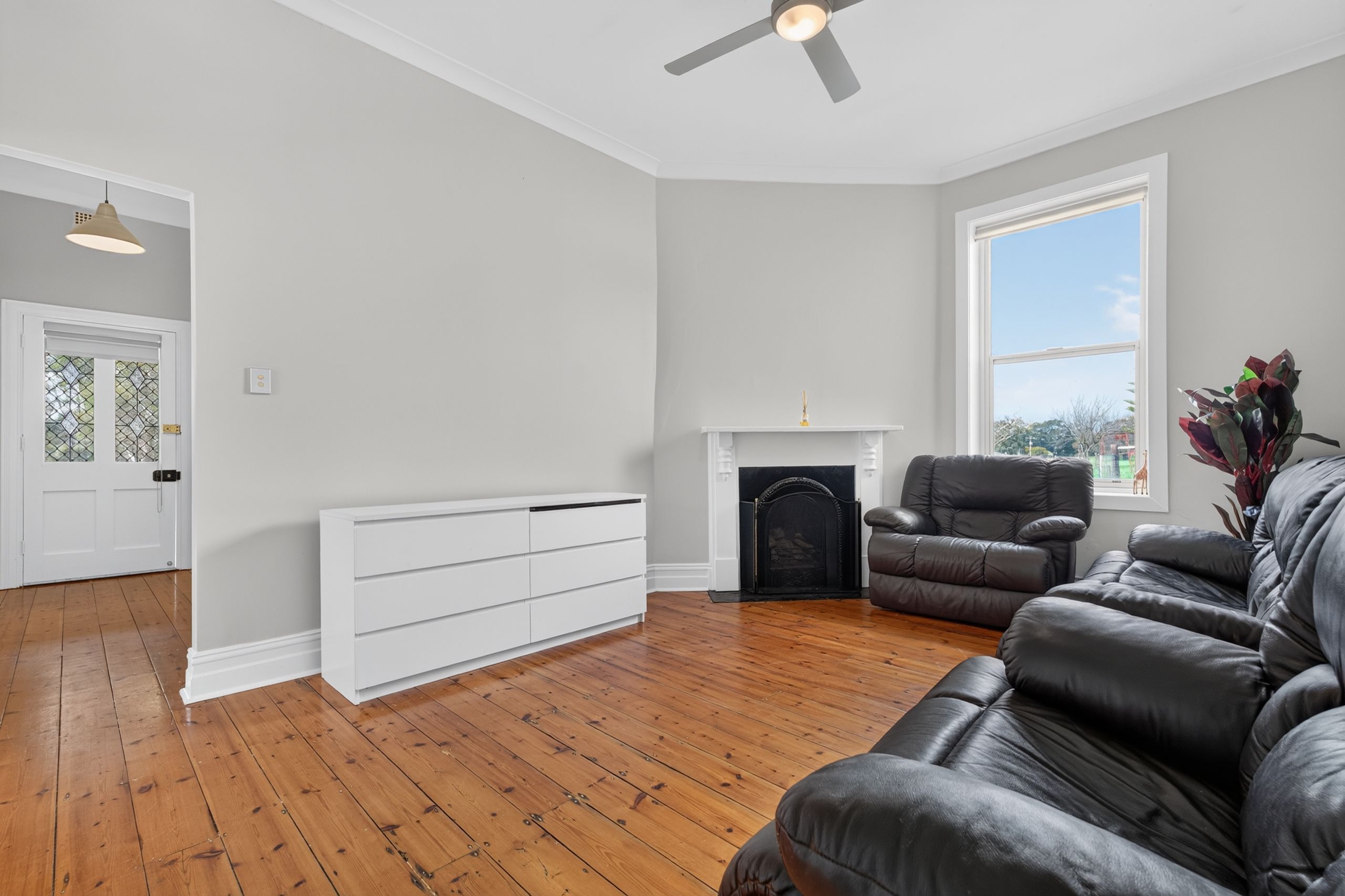 513 White Hut Road — photo 4 of 30