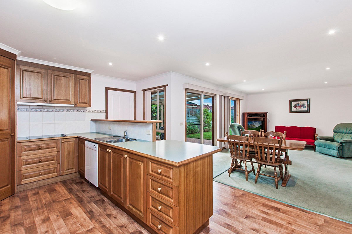 8 Lutana Grove, Warrnambool, VIC 3280