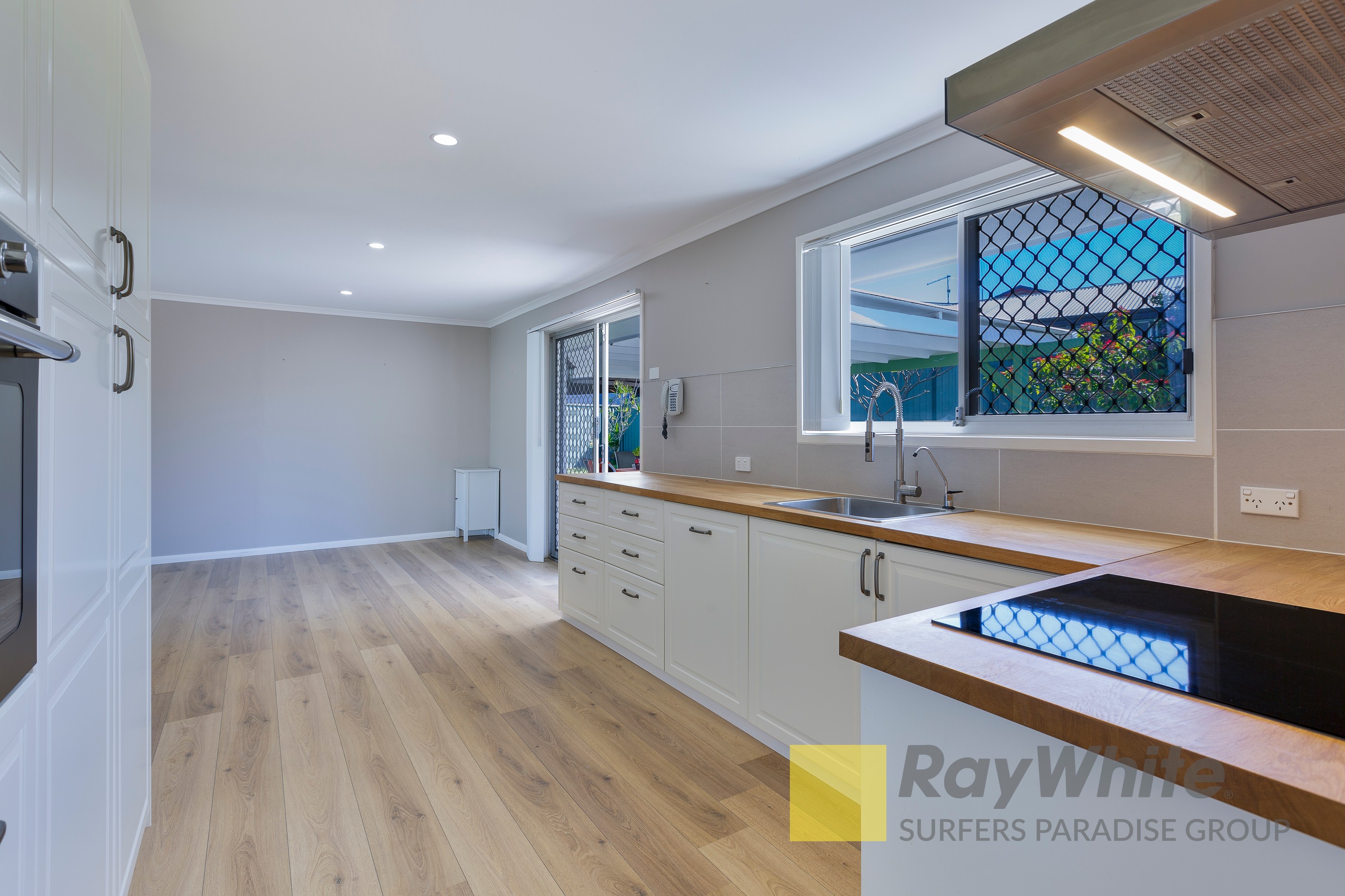 7 Sweetgum Street, Ashmore, QLD 4214