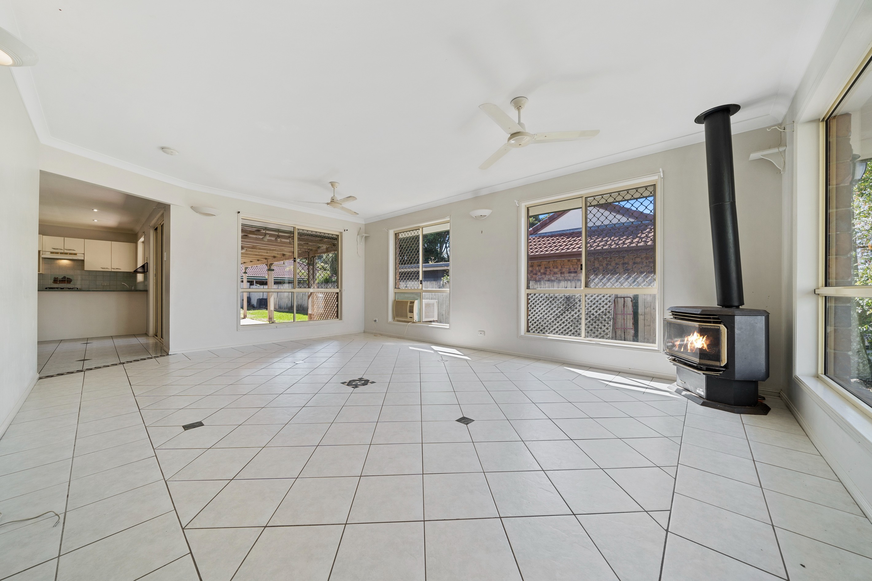 28 Tamborine Street, Loganholme, QLD 4129