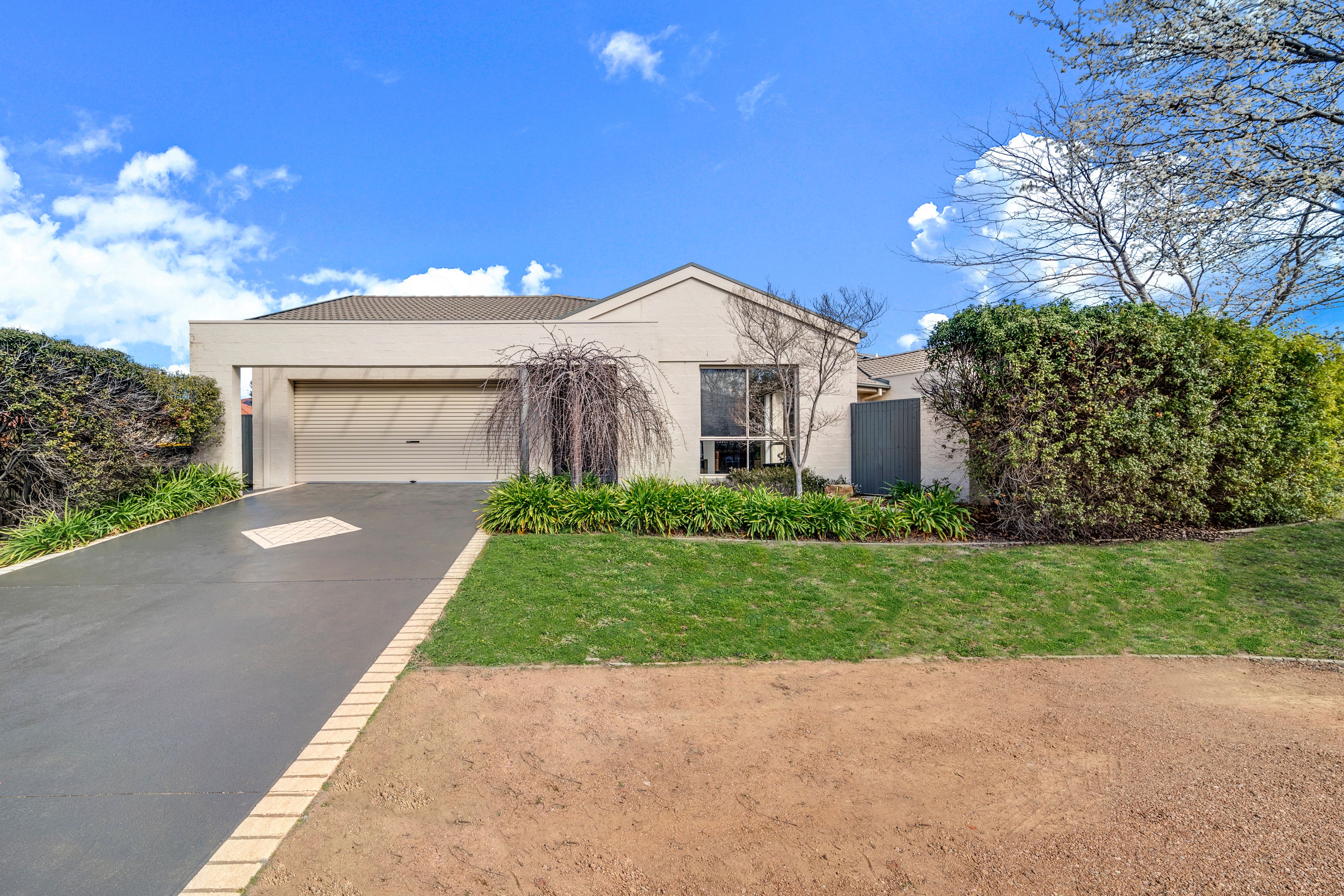 5 McKinnon Street, Nicholls ACT 2913