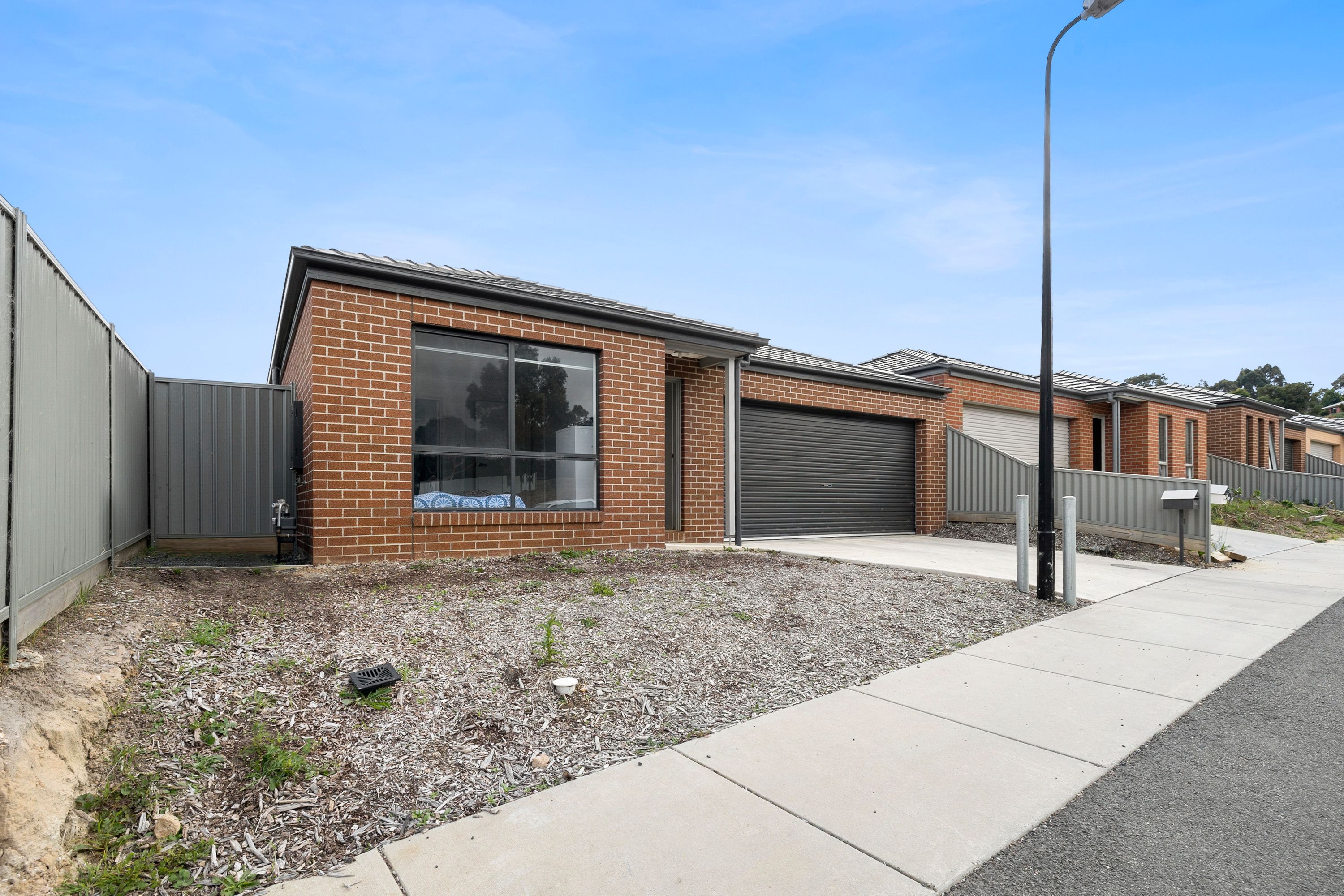 1 Veronica Place, Mount Pleasant, VIC 3350