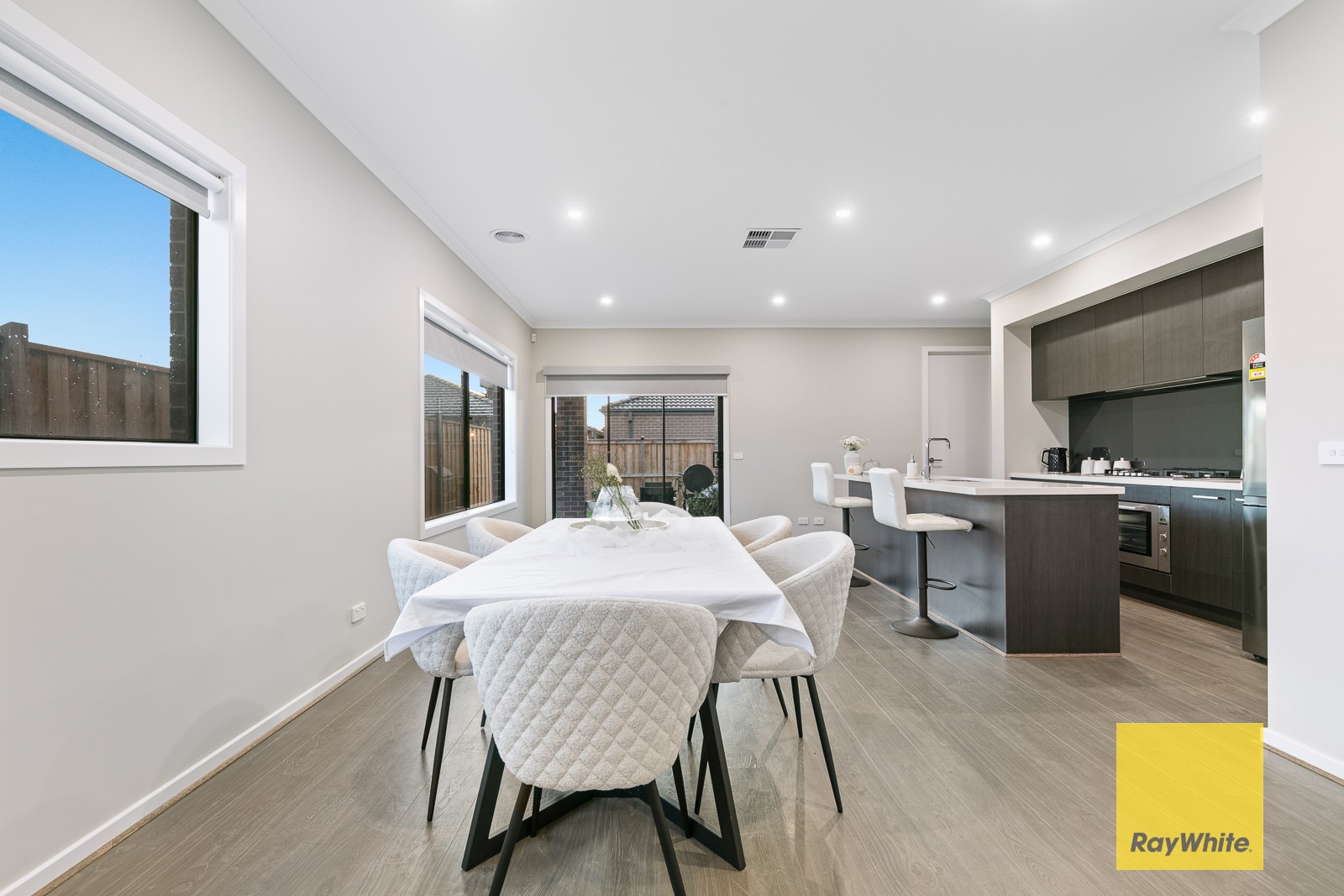 61 Krateron Street, FRASER RISE, VIC 3336